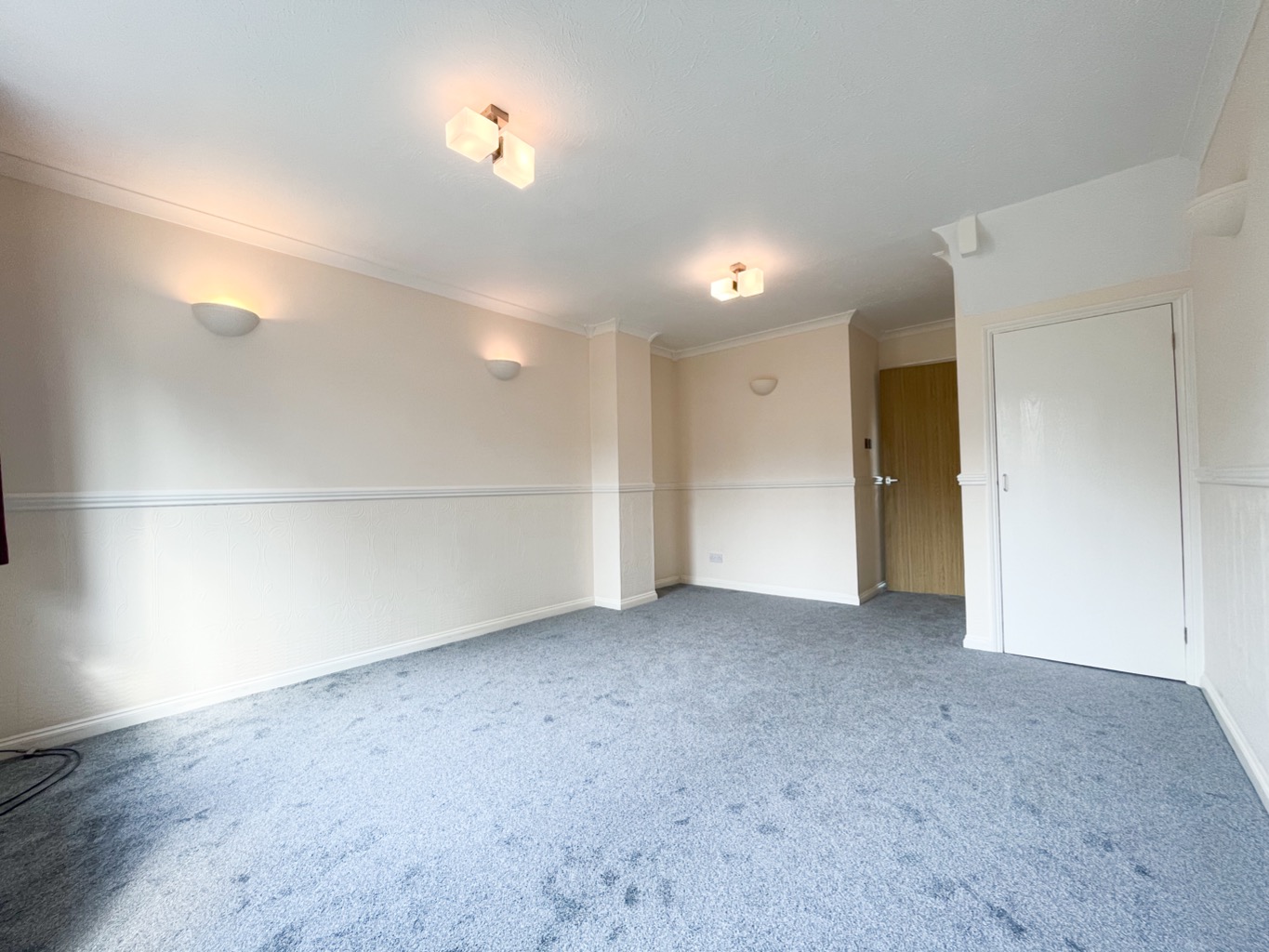 2 bed terraced house to rent in Chalkdown, Stevenage  - Property Image 5