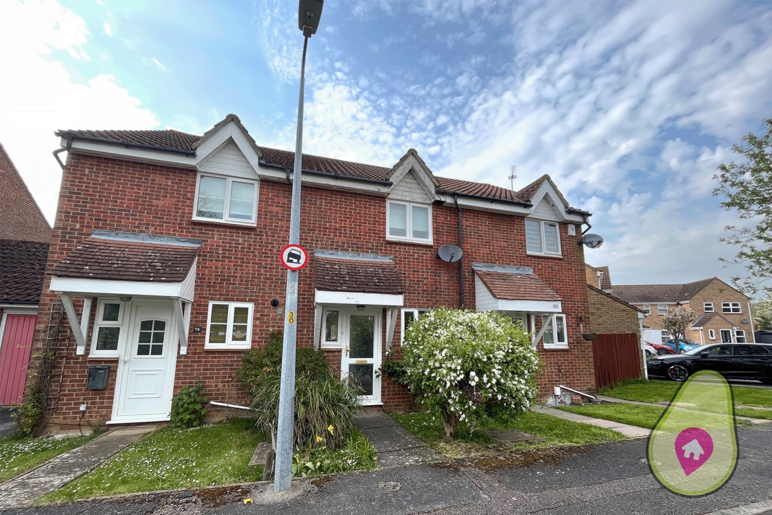 2 bed terraced house to rent in Chalkdown, Stevenage - Property Image 1