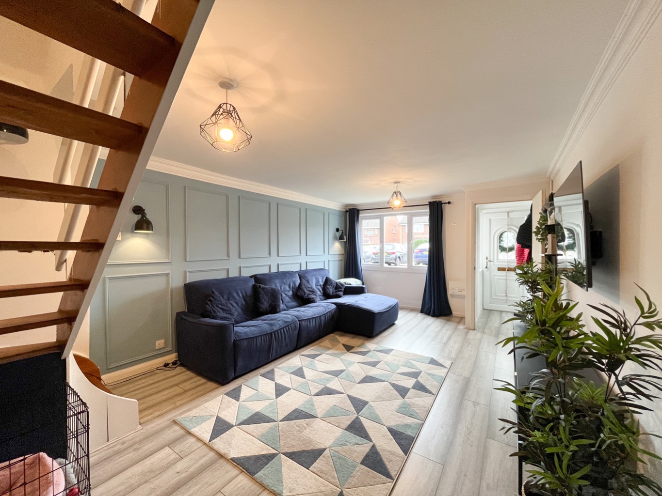 2 bed terraced house for sale in Eastbourne Avenue, Stevenage  - Property Image 4