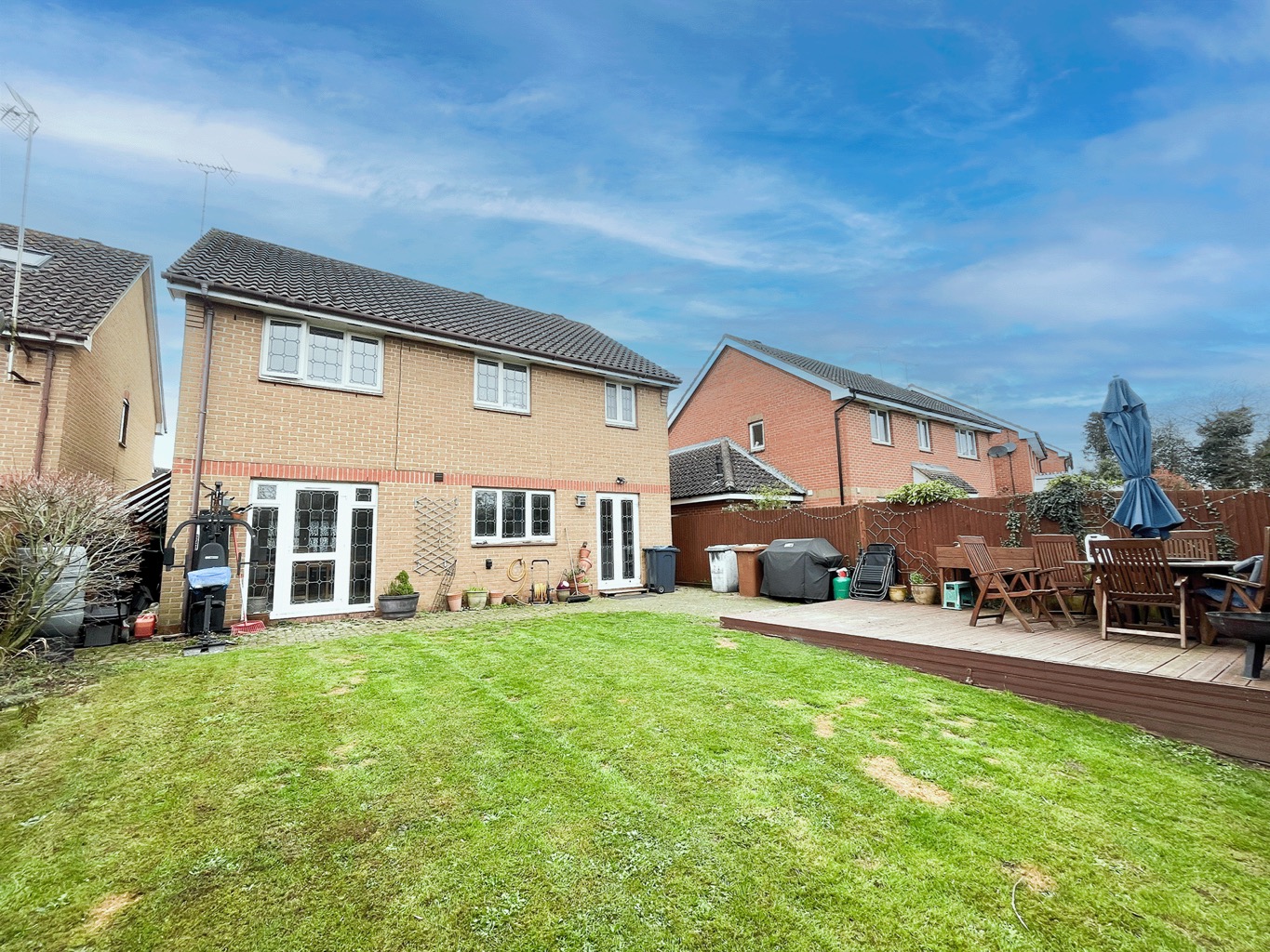 4 bed detached house for sale in Saffron Meadow, Ware  - Property Image 3