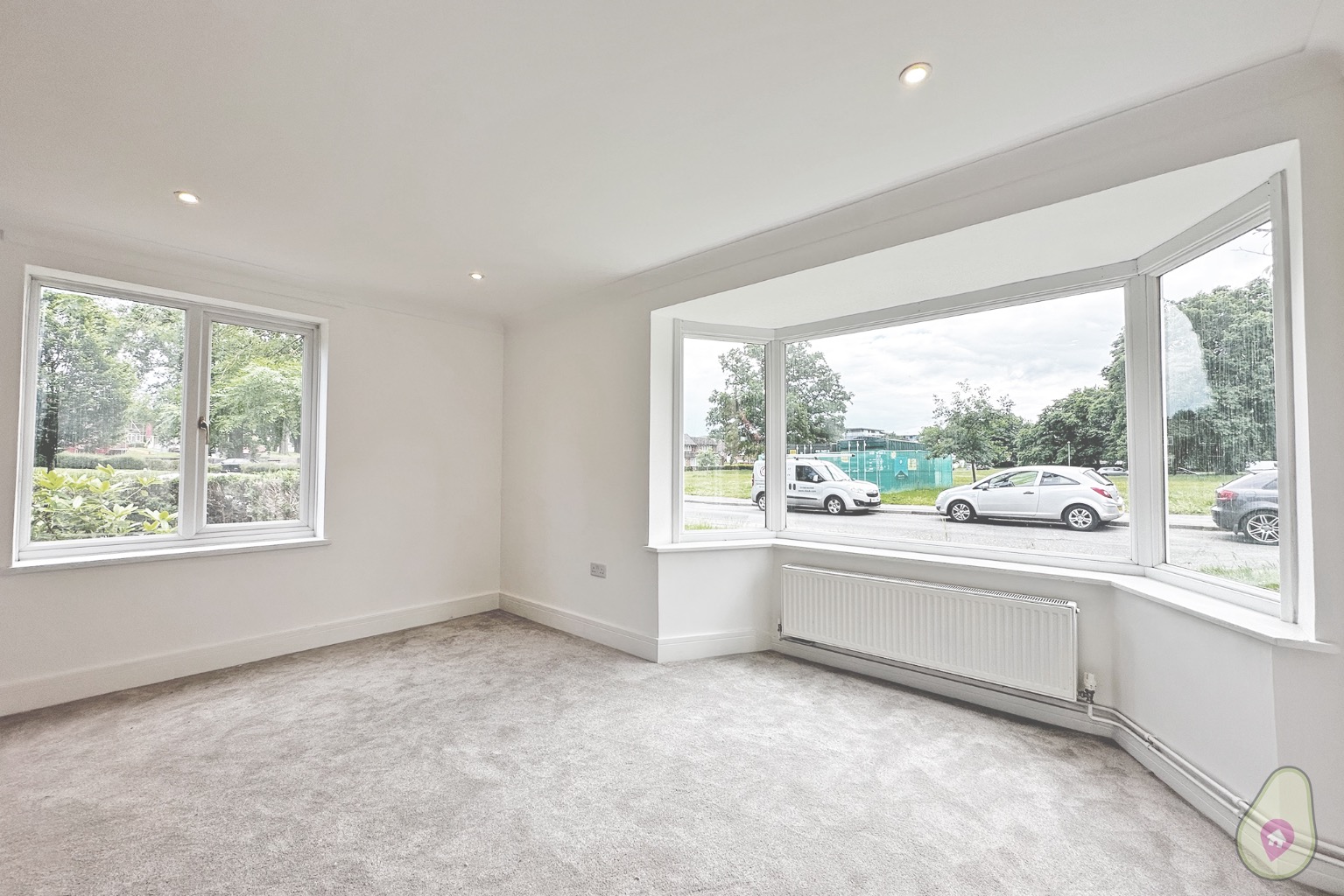 3 bed end of terrace house for sale in Brook Green, Bracknell  - Property Image 10