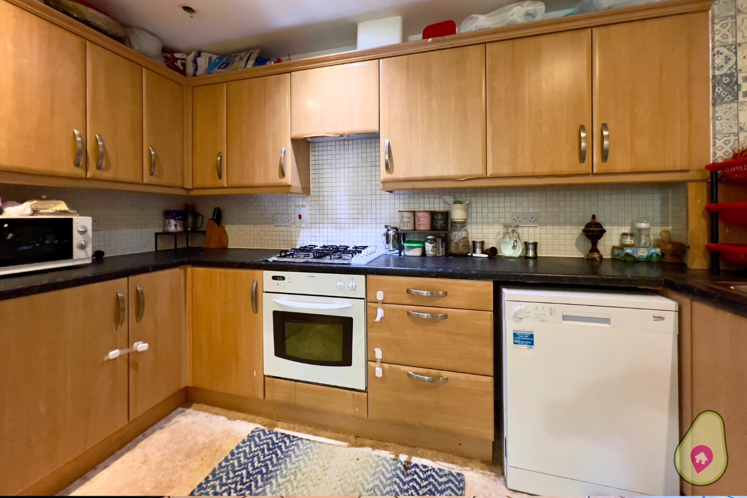 2 bed flat for sale in Windmill Road, Slough  - Property Image 5