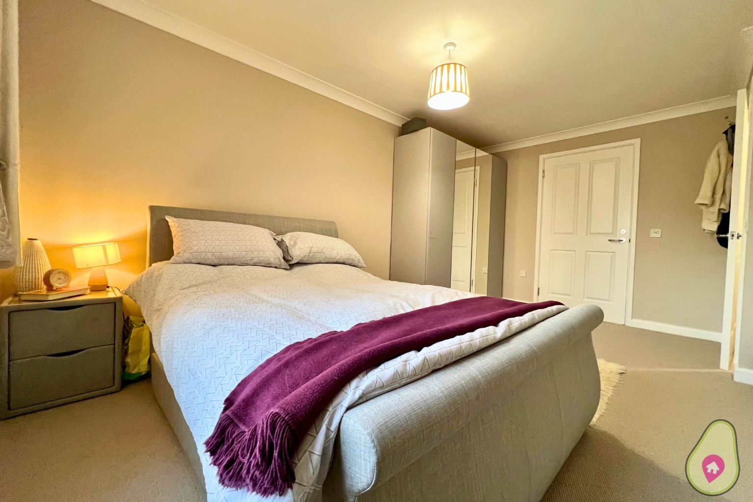 1 bed flat for sale in The Pines, Wexham  - Property Image 9