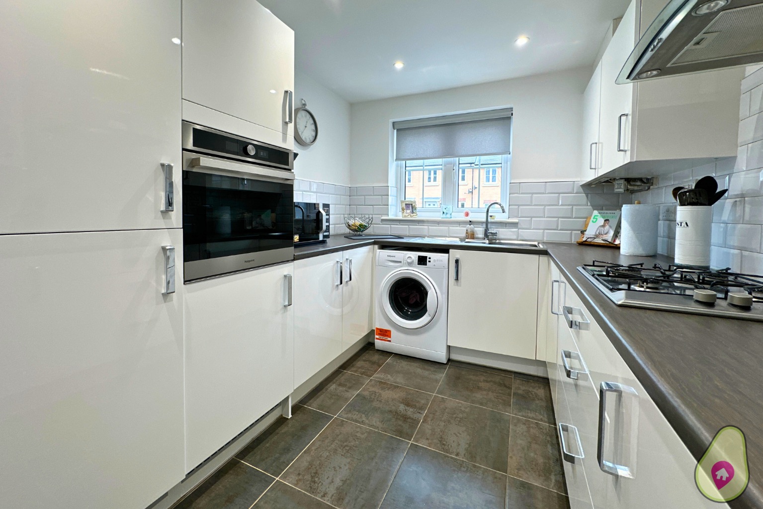 3 bed terraced house for sale in Hambleton Way, Wokingham  - Property Image 16