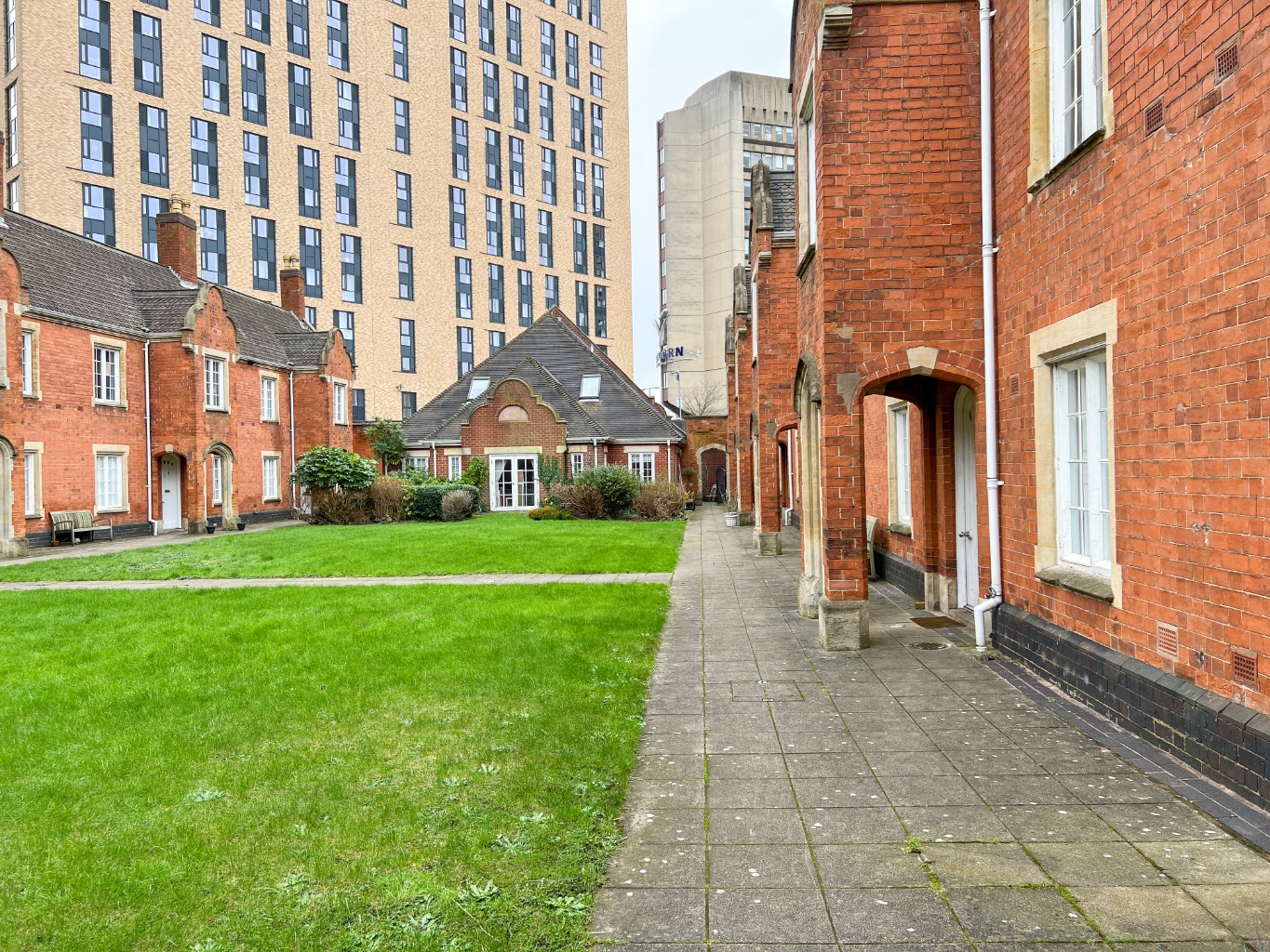 1 bed flat for sale in Garden Court, Birmingham  - Property Image 9