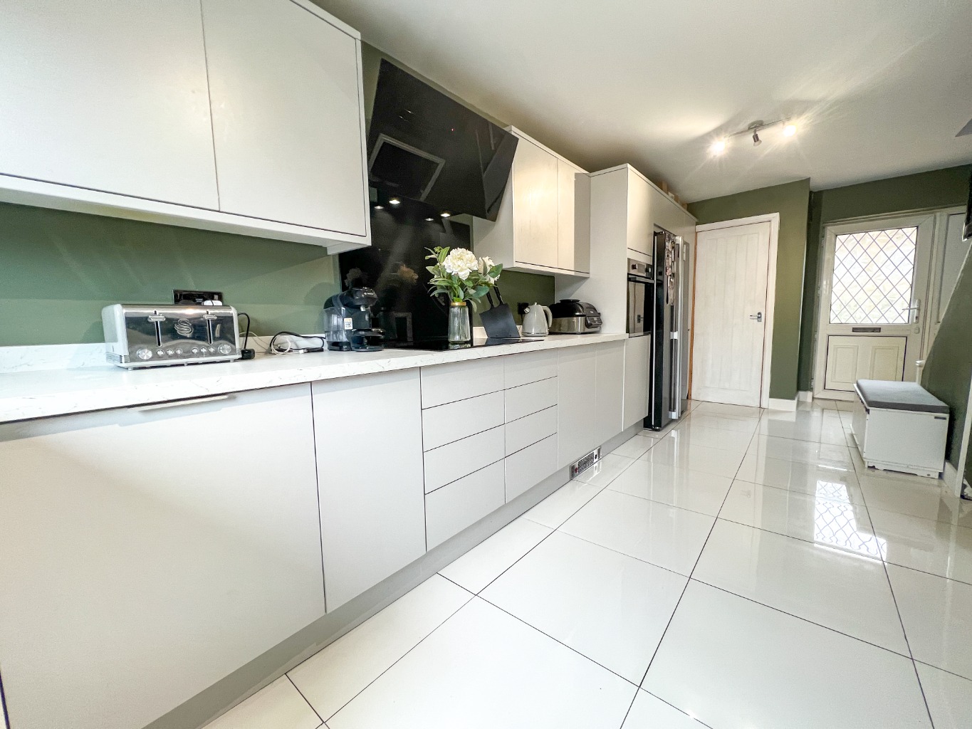 3 bed terraced house for sale in Foxwood Grove, Birmingham  - Property Image 2
