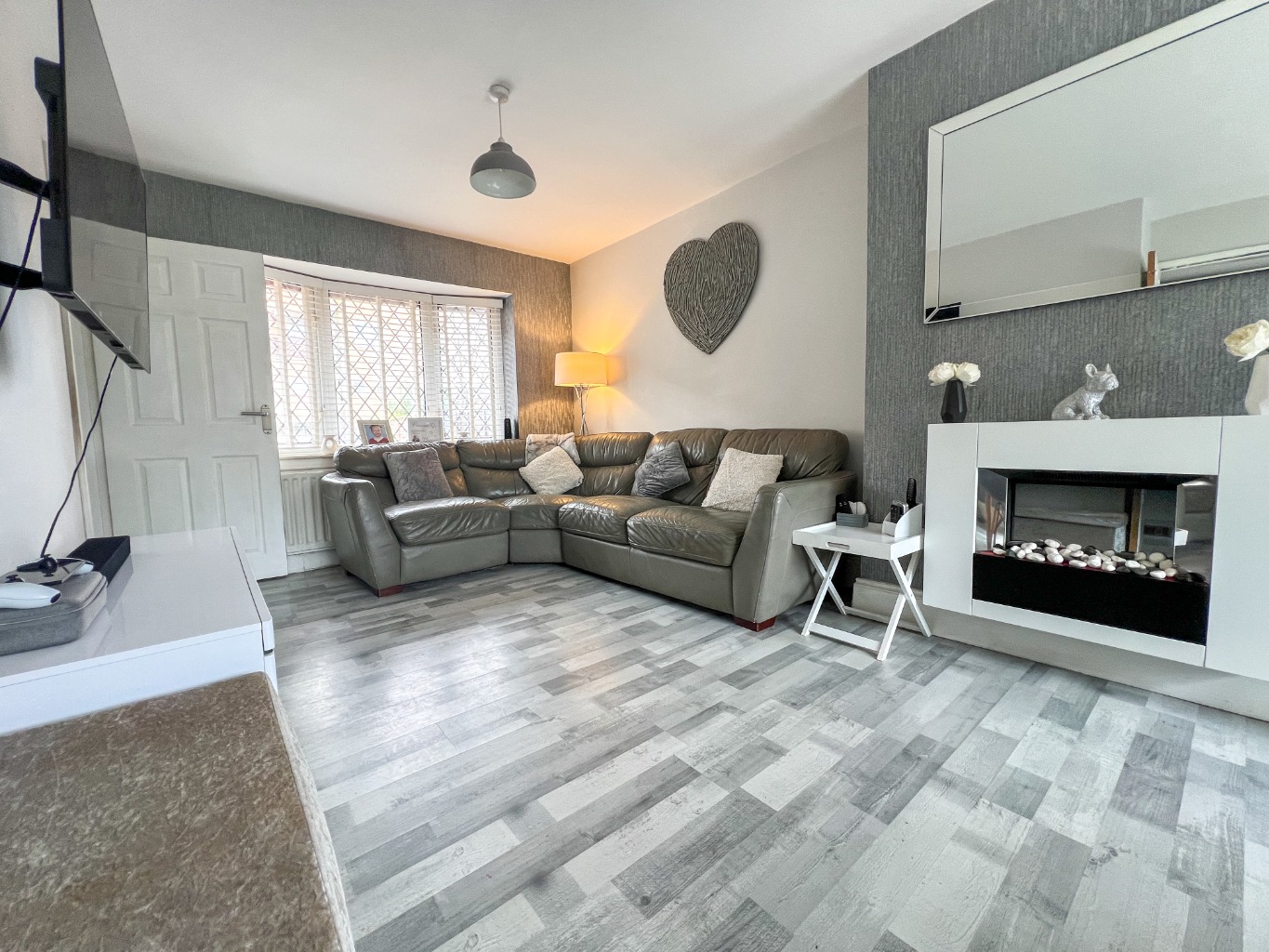 3 bed terraced house for sale in Foxwood Grove, Birmingham  - Property Image 6