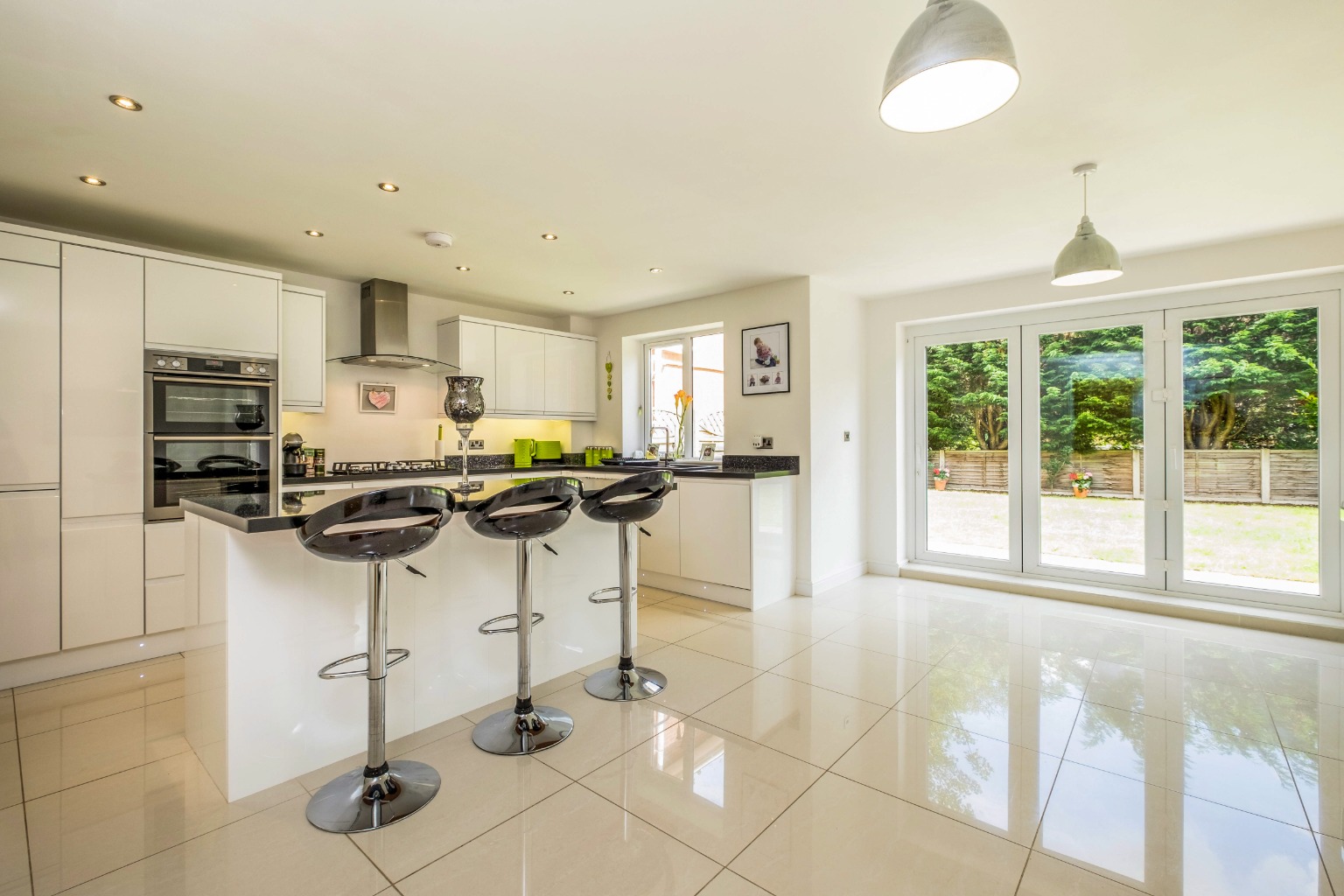 5 bed detached house for sale in St. Bernards Road, Solihull  - Property Image 2