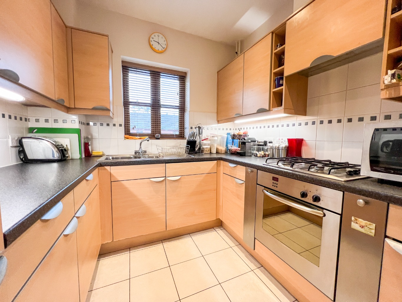 2 bed flat for sale in Old Hall Gardens, Solihull  - Property Image 3