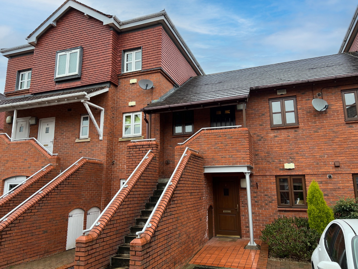 2 bed flat for sale in Old Hall Gardens, Solihull - Property Image 1