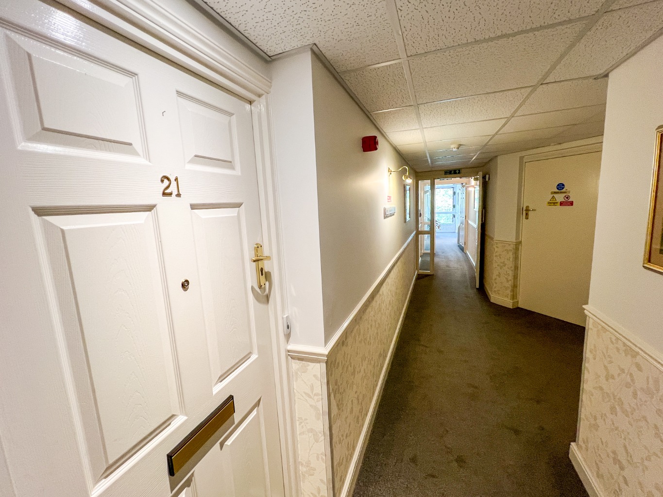 2 bed flat for sale in Lugtrout Lane, West Midlands  - Property Image 8
