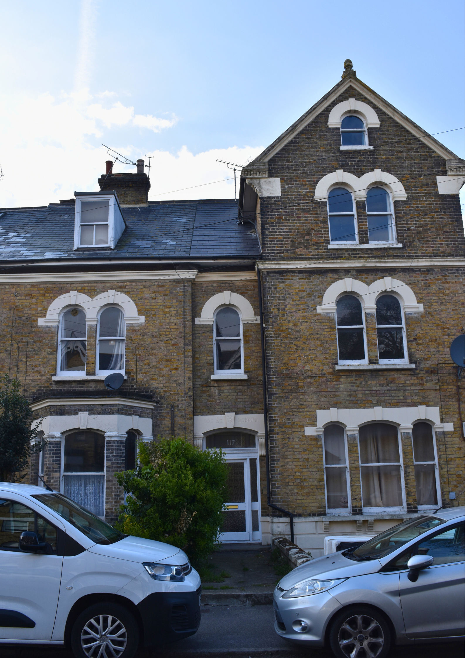 1 bed flat to rent in South Eastern Road 0