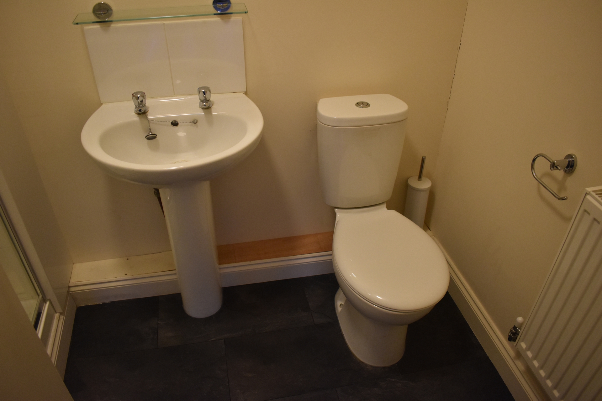 1 bed flat to rent in Albert Court  - Property Image 11
