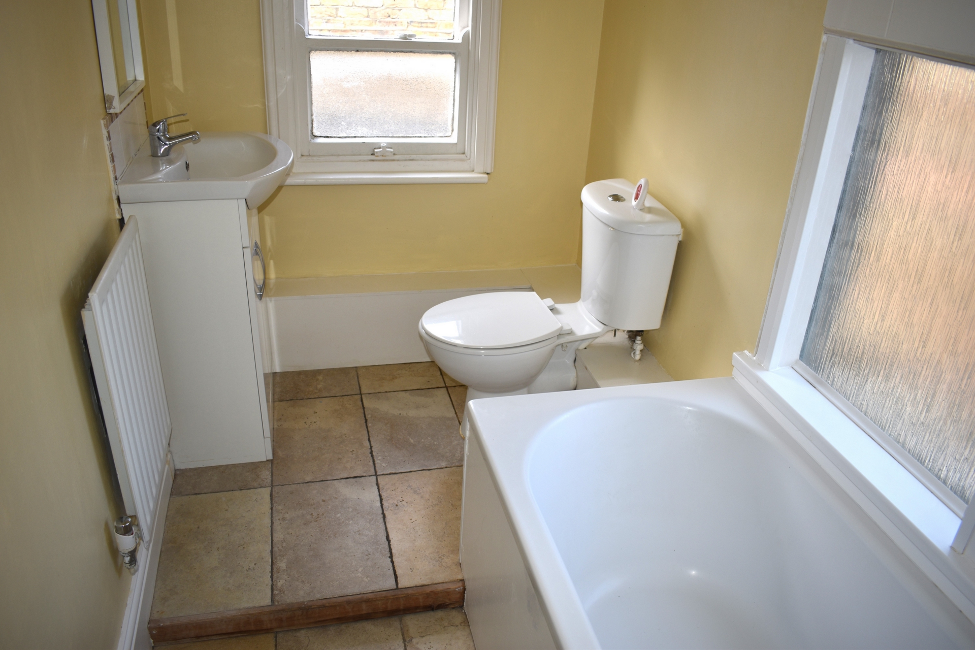 1 bed flat to rent in Albion Street  - Property Image 2