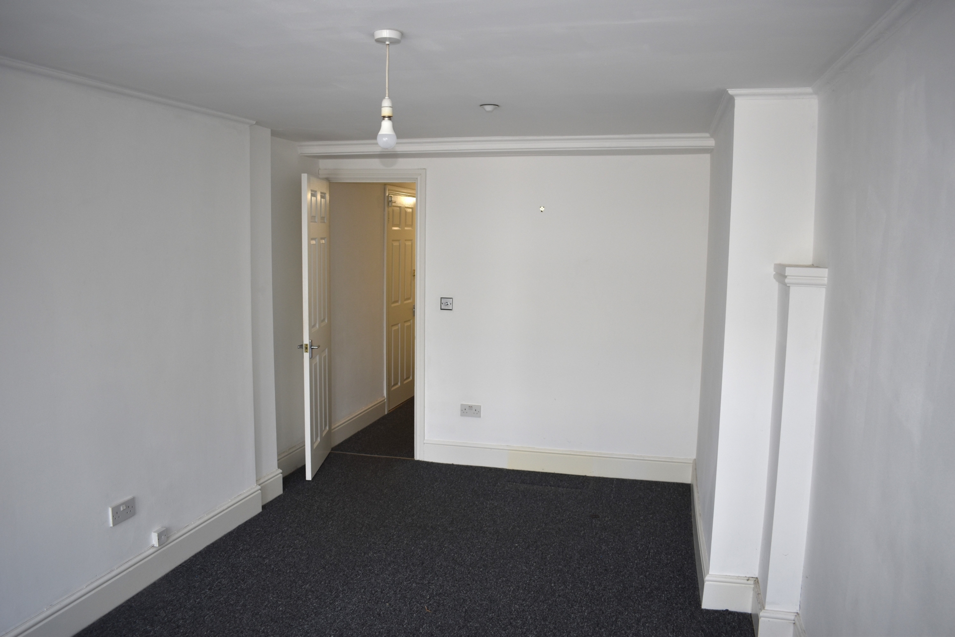 1 bed flat to rent in Albion Street 4