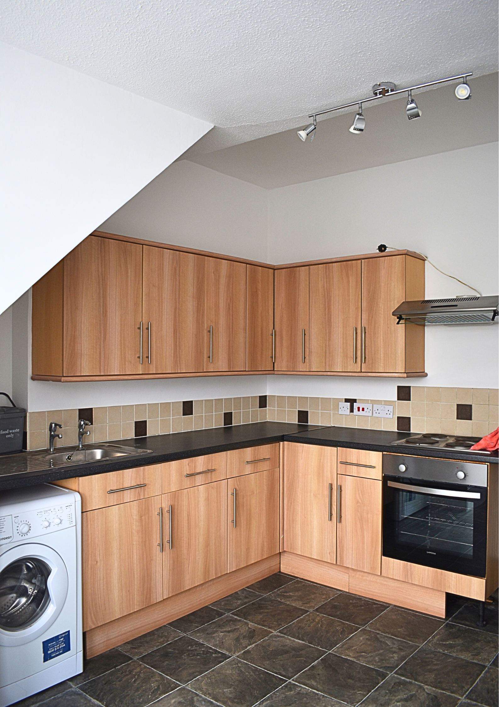 2 bed flat to rent in Cornwall Gardens  - Property Image 3