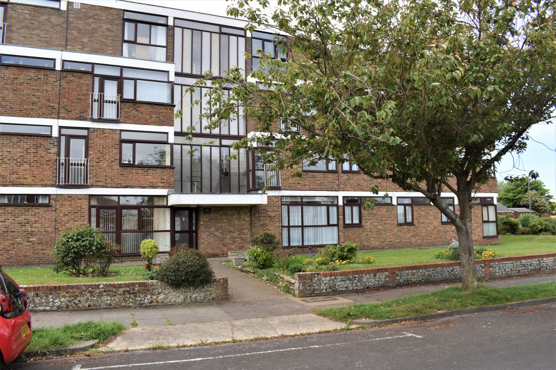 2 bed flat for sale in Carmel Court, Spencer Road, Birchington, CT7 