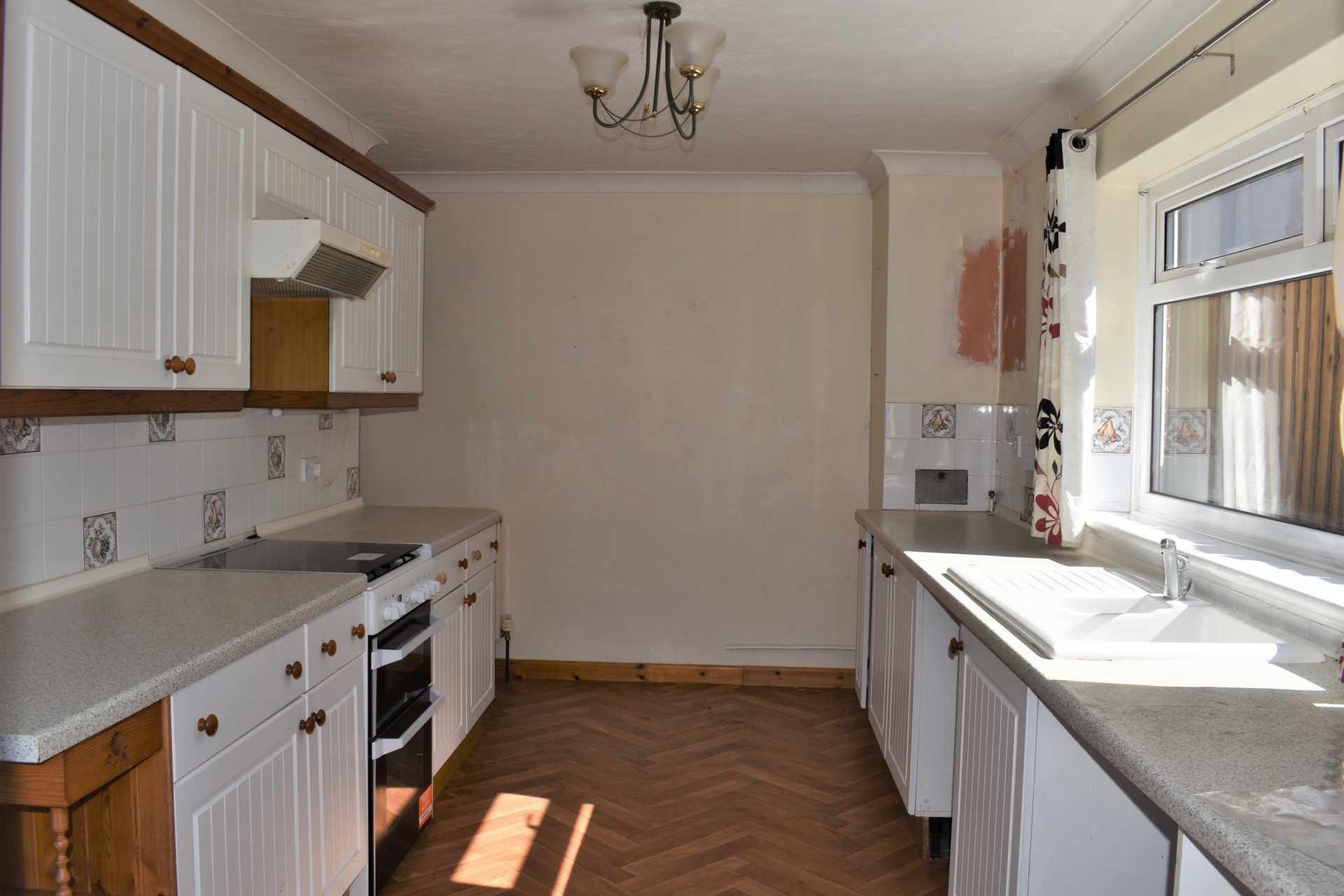 3 bed bungalow for sale in Masons Rise, Broadstairs 2