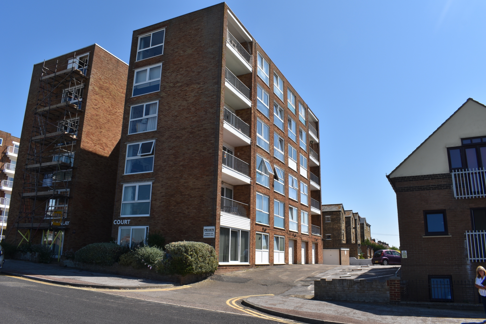 2 bed flat to rent in The Parade, Birchington 0