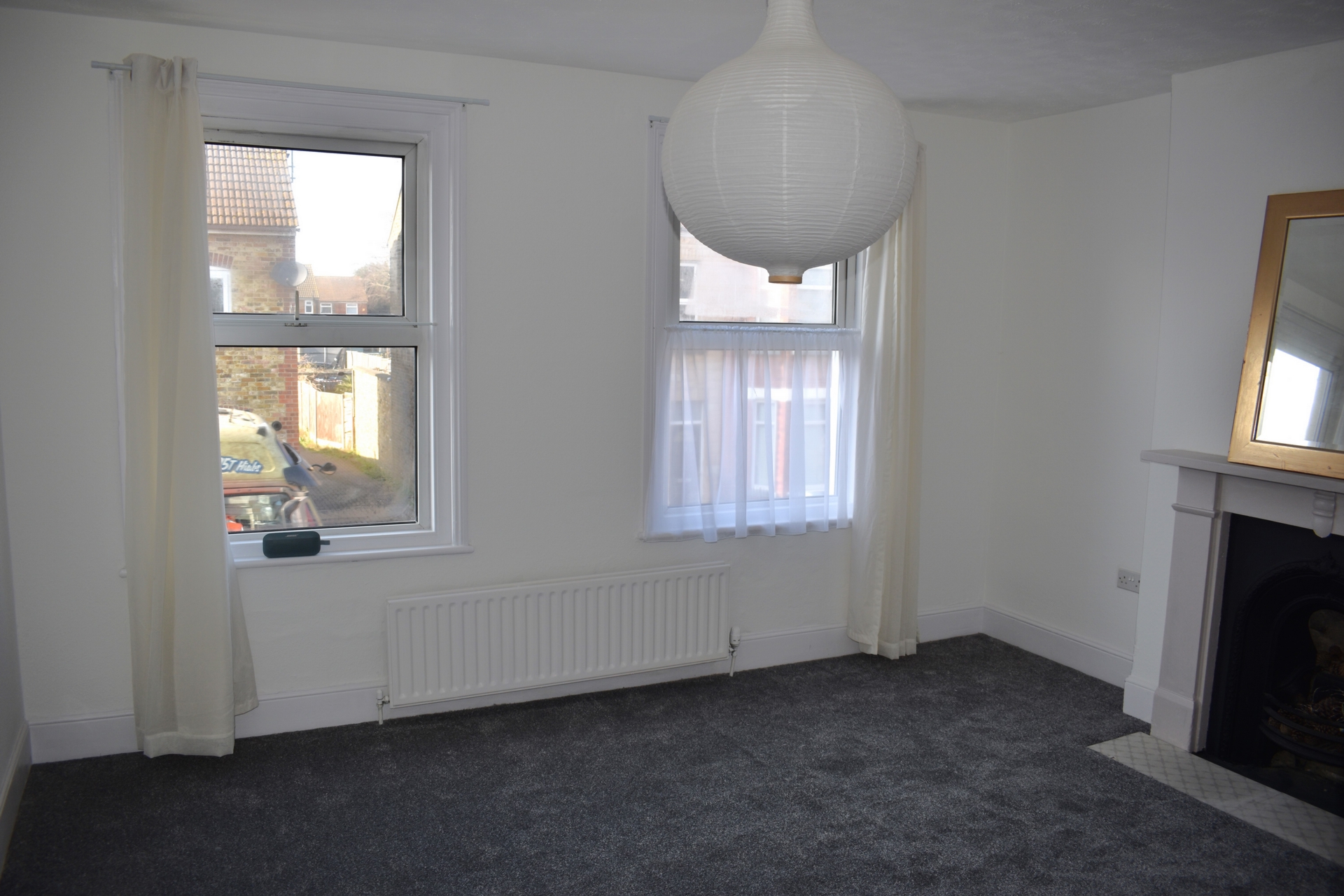 2 bed house to rent in Beacon Road, Broadstairs 1