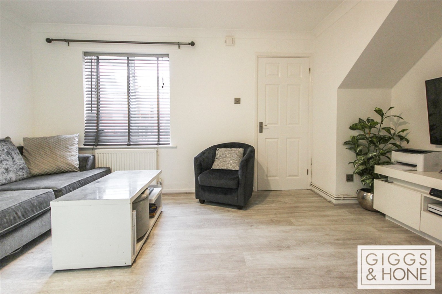 1 bed ground floor maisonette for sale in Tavistock Place, Bedford  - Property Image 5