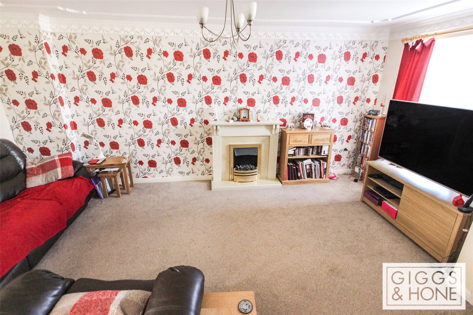 3 bed semi-detached house for sale in Armstrong Drive, Bedford 2