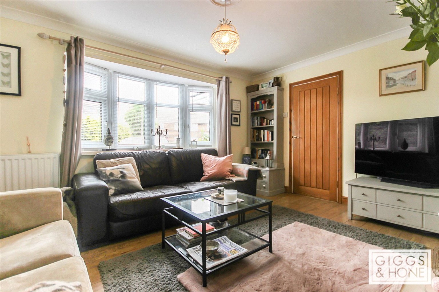 3 bed semi-detached house for sale in Crane Way, Bedford 1