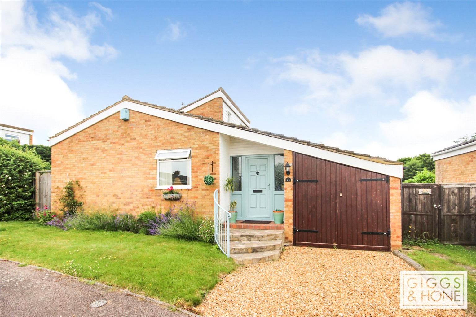 Located in a quite Cul De Sac just off Hookhams Lane in the sought after village of Renhold  this detached three bedroom chalet bungalow has been lovingly modernised by it's current owners.