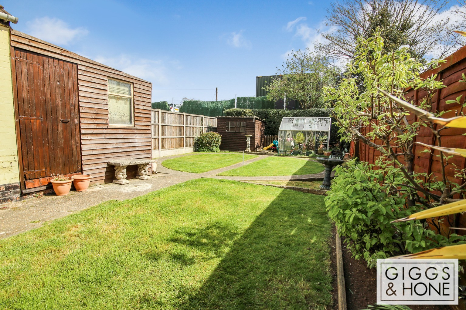 3 bed semi-detached house for sale in Ampthill Road, Bedford  - Property Image 17