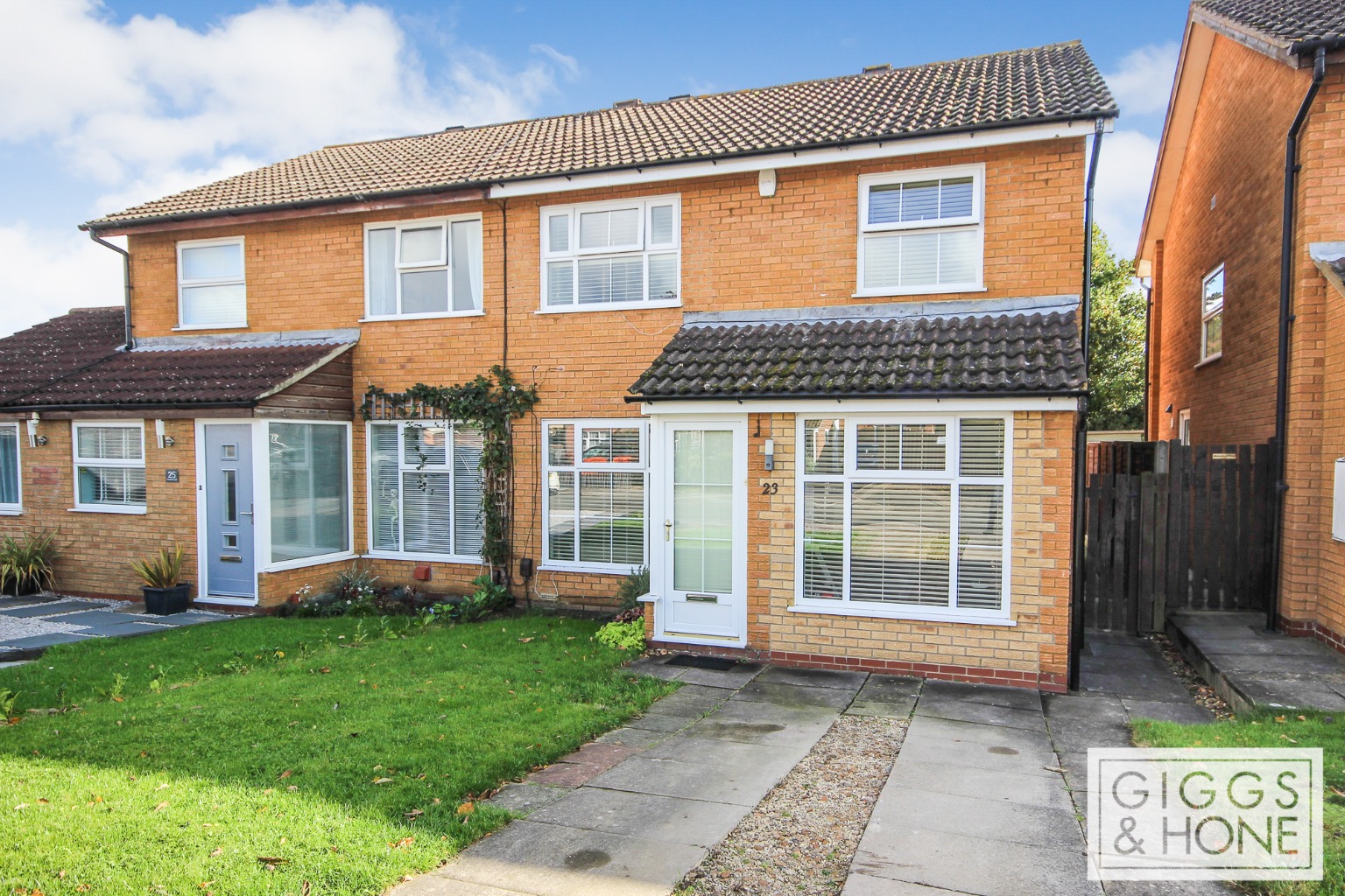 3 bed semi-detached house for sale in Hamble Road, Bedford  - Property Image 15