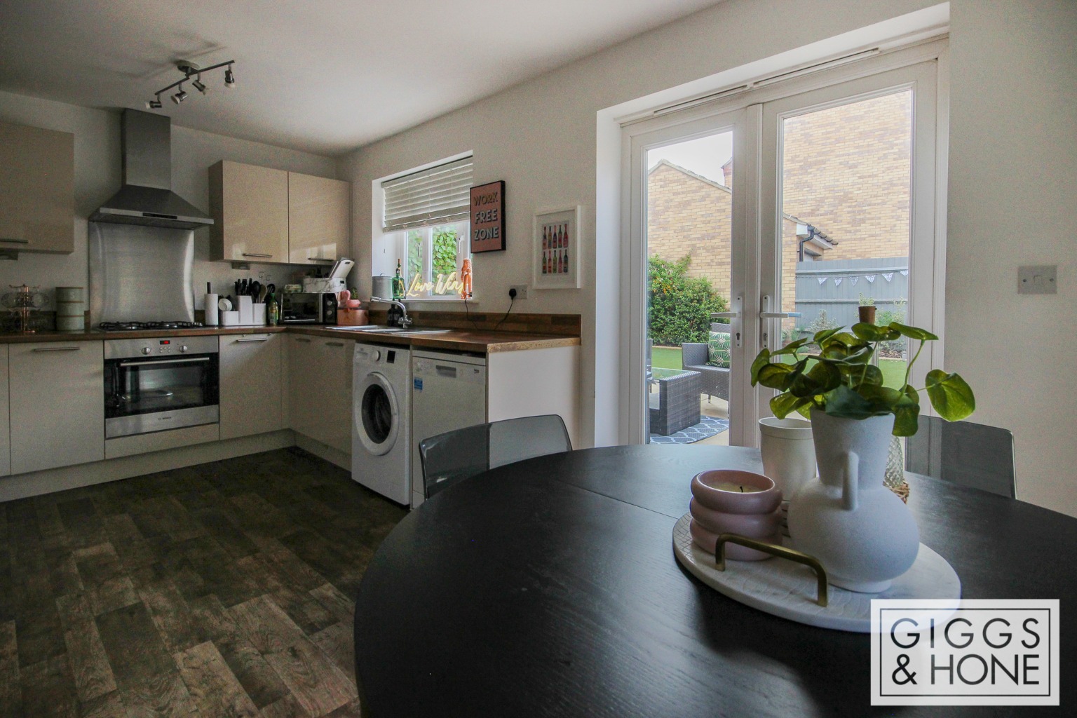3 bed detached house for sale in Appledine Way, Bedford  - Property Image 5