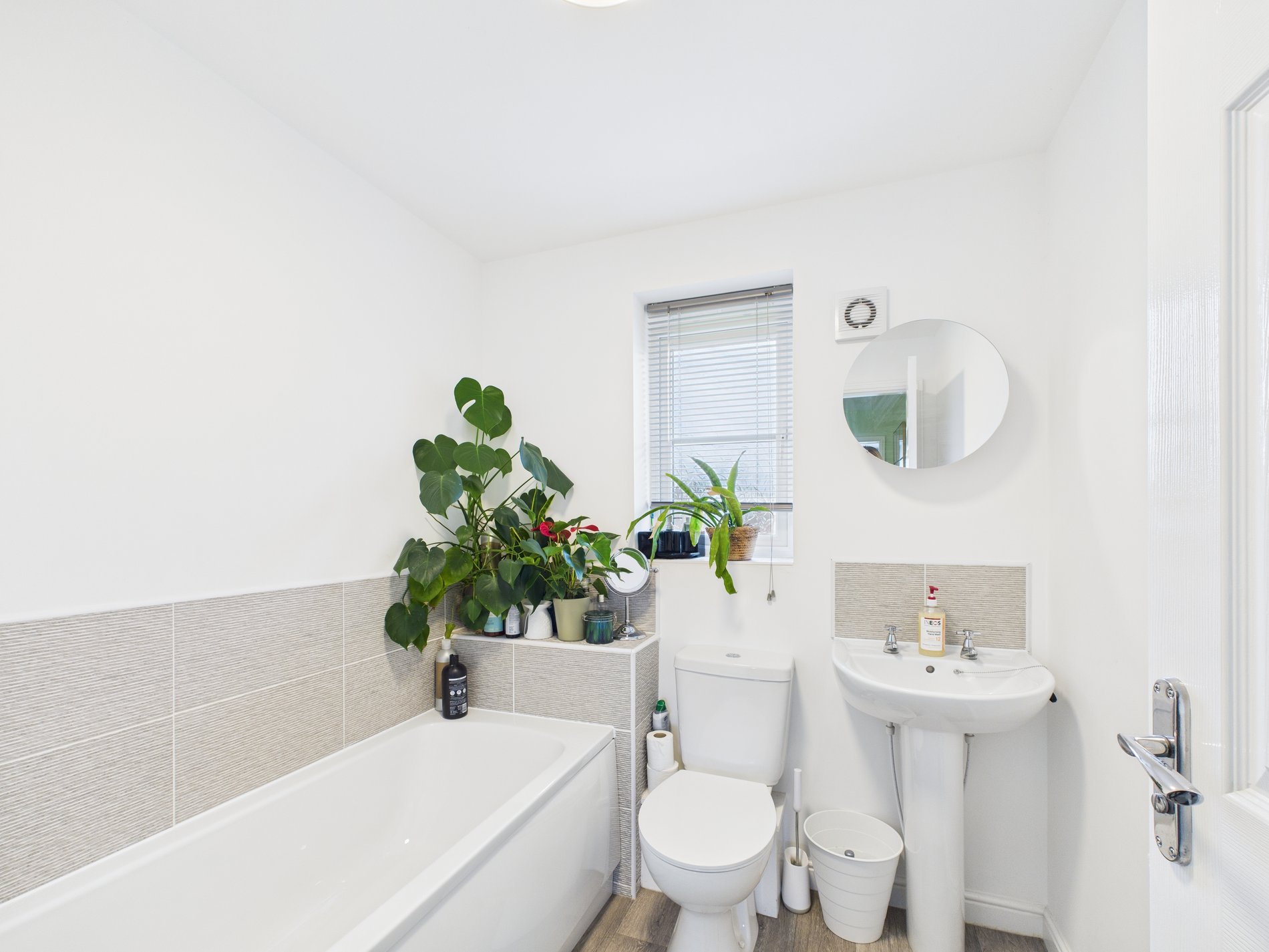 3 bed detached house for sale in Swan Lane, New Ollerton, NG22  - Property Image 16