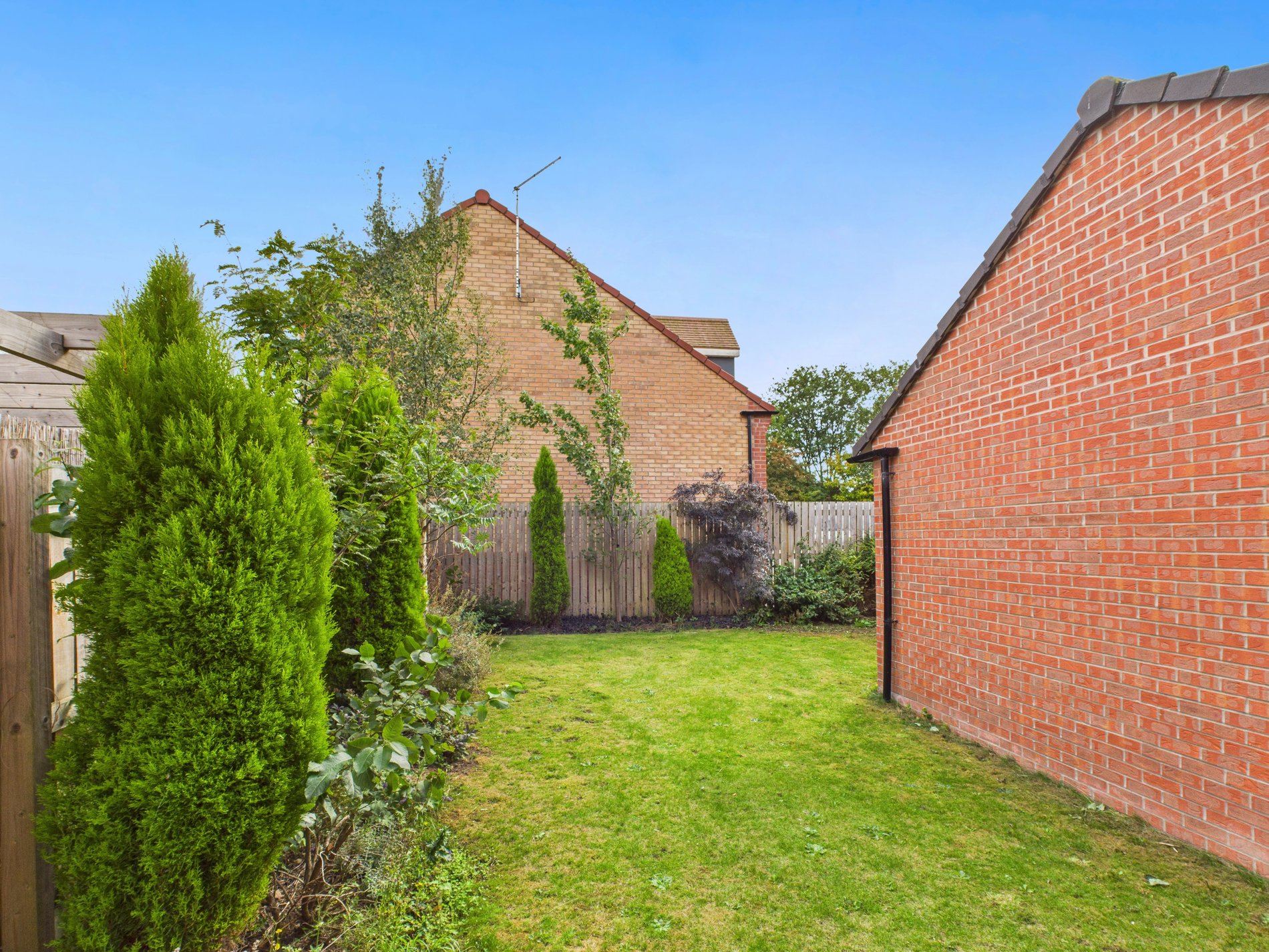 3 bed detached house for sale in Banksman Way, New Ollerton, NG22  - Property Image 11