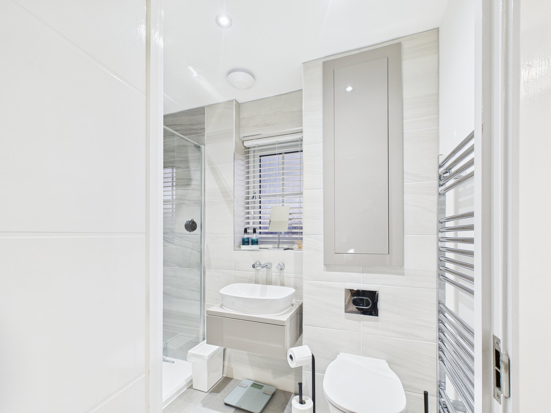 4 bed detached house for sale in Kingfisher Way, Ollerton, NG22  - Property Image 8