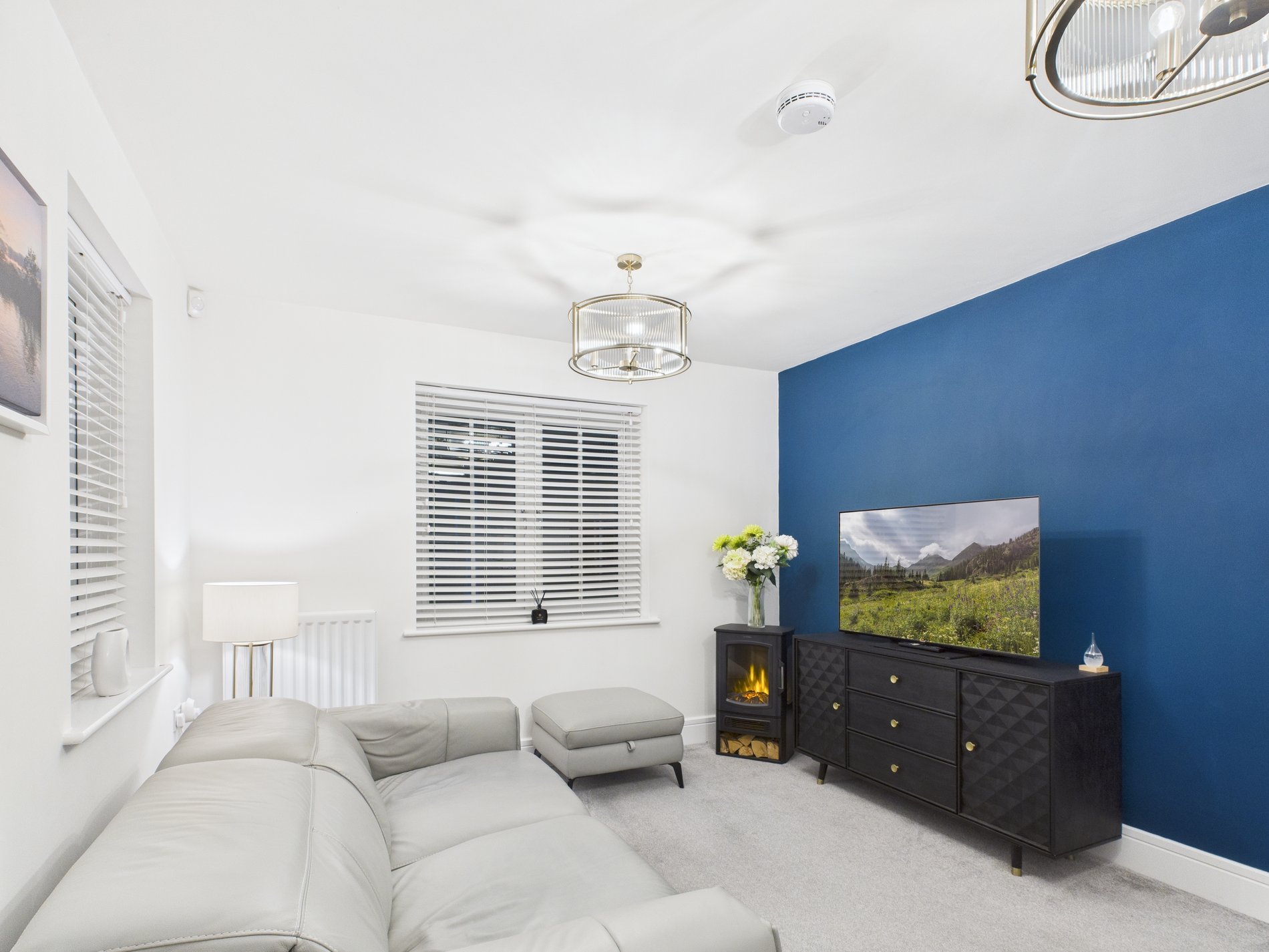 4 bed detached house for sale in Kingfisher Way, Ollerton, NG22  - Property Image 3