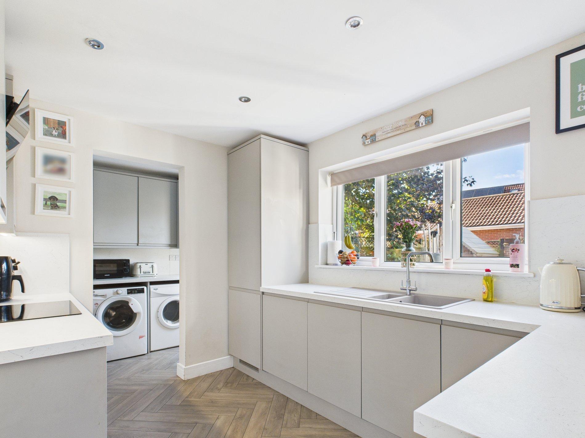 4 bed detached house for sale in Forest Link, Bilsthorpe, NG22  - Property Image 3