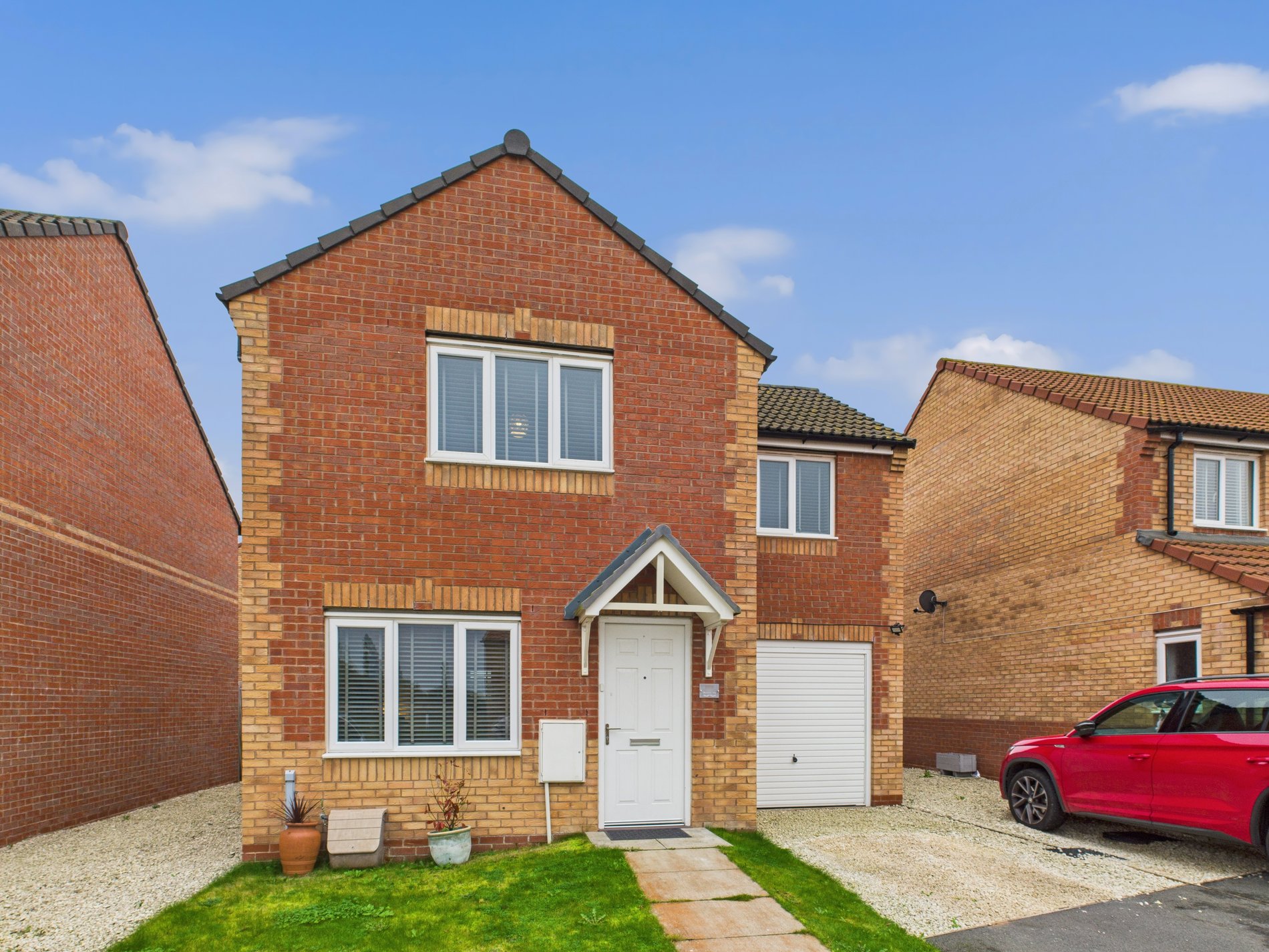 3 bed detached house for sale in Banksman Way, New Ollerton, NG22  - Property Image 1