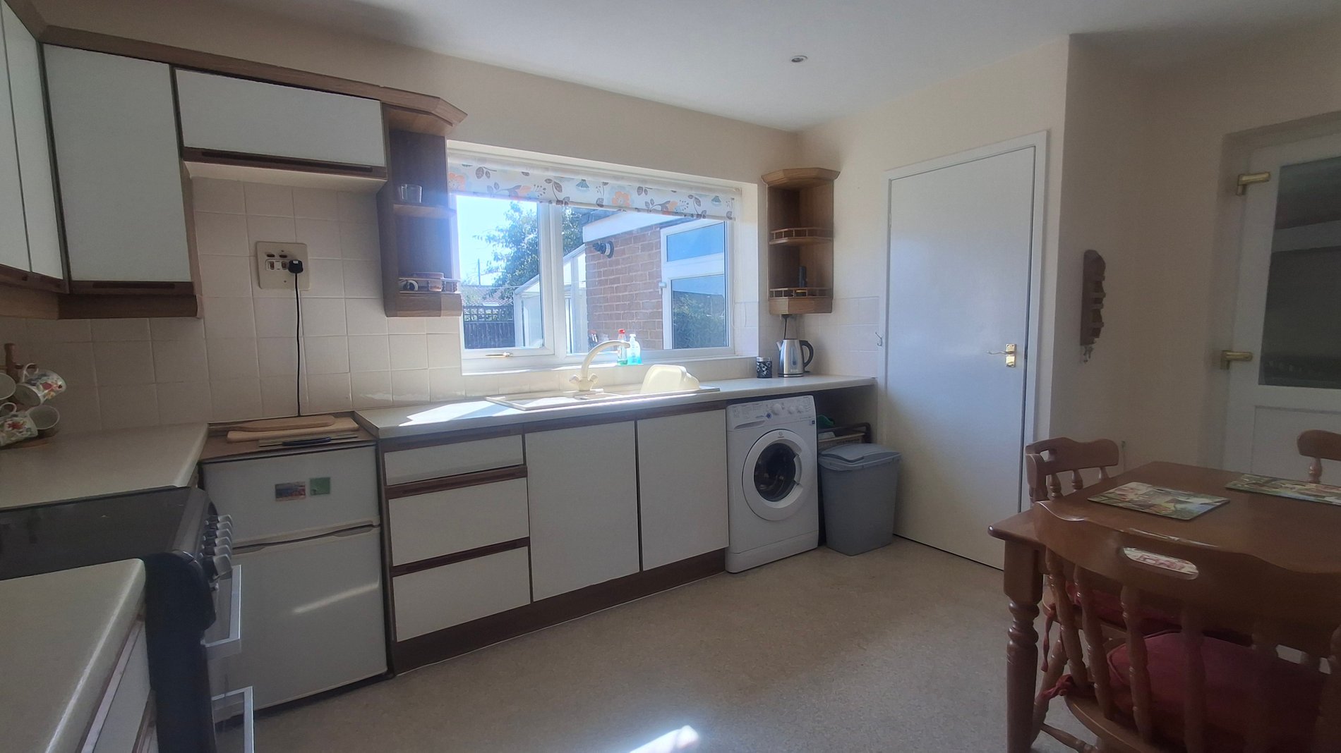 2 bed semi-detached bungalow for sale in Burton Rise, Walesby, NG22  - Property Image 7