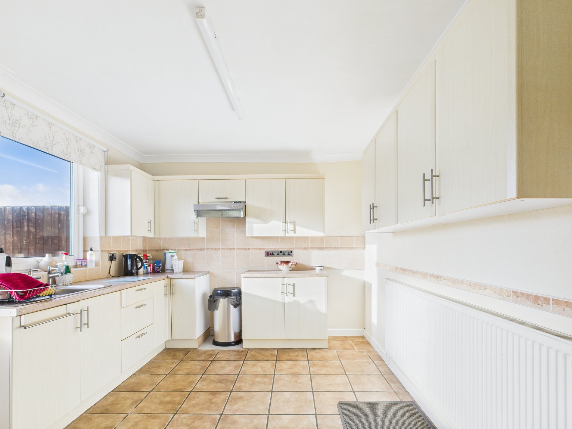 3 bed semi-detached house for sale in Poplar Street, New Ollerton, NG22  - Property Image 5