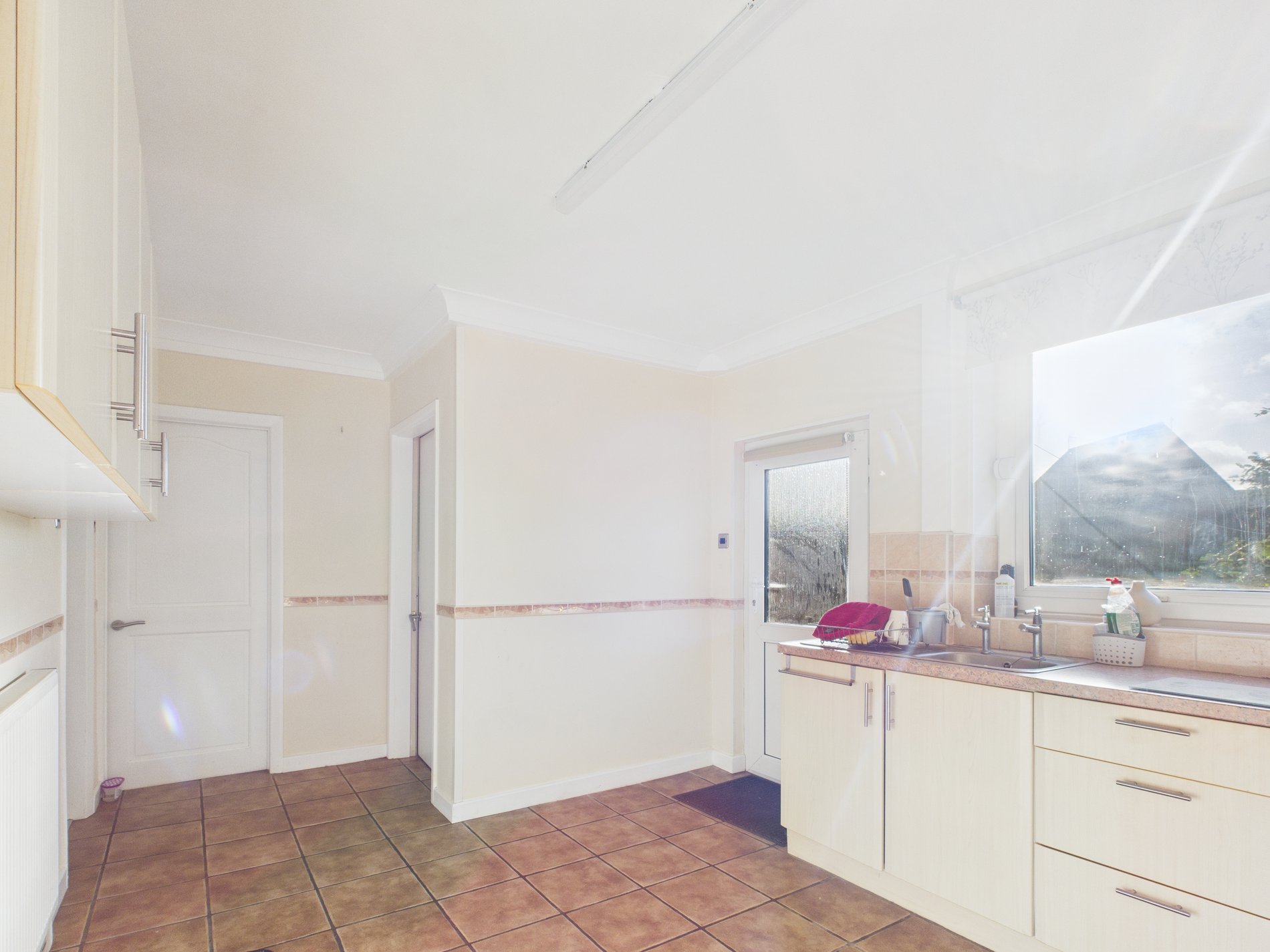 3 bed semi-detached house for sale in Poplar Street, New Ollerton, NG22  - Property Image 4