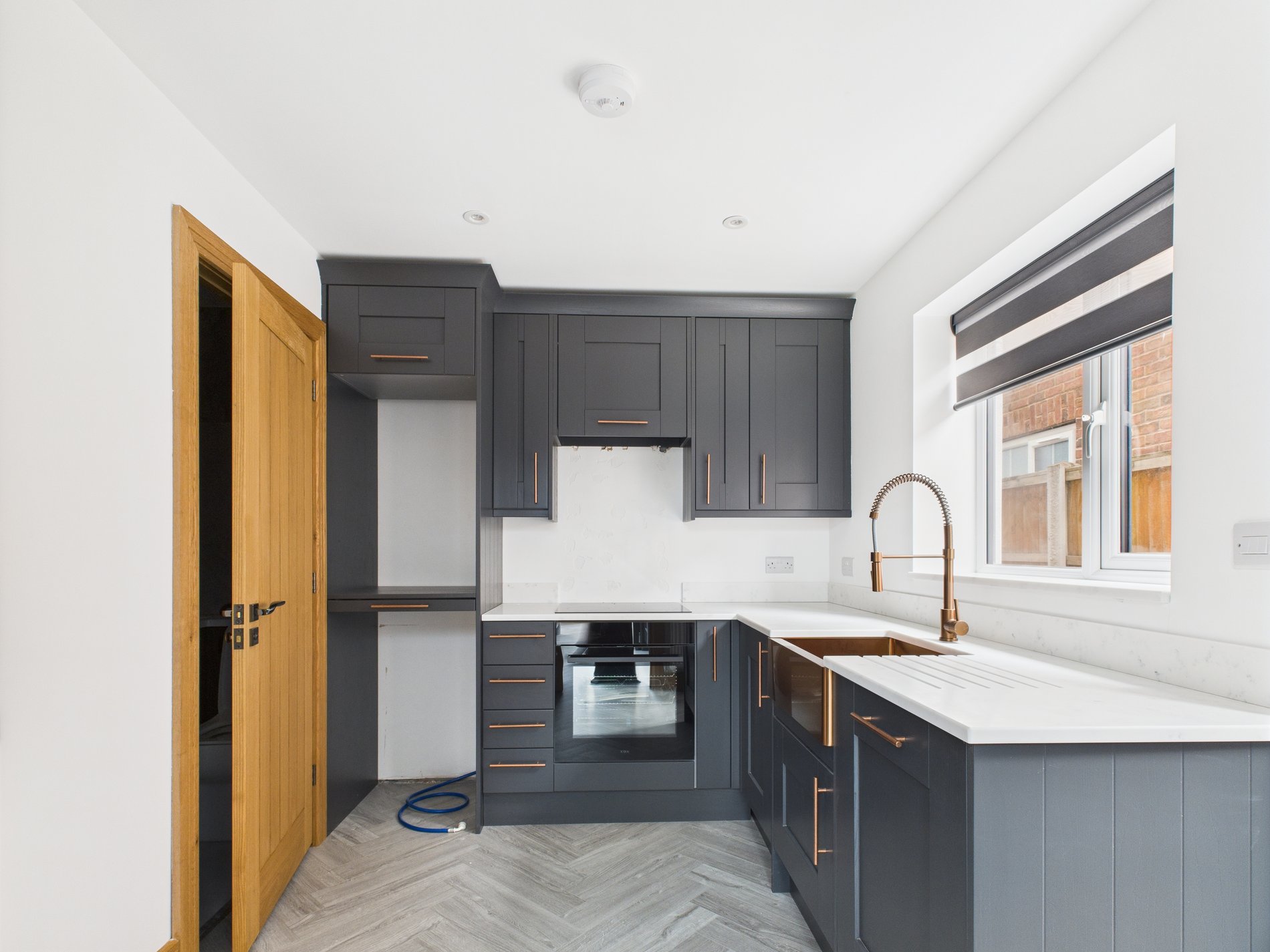 6 bed detached house for sale in Central Avenue, Walesby, NG22  - Property Image 5