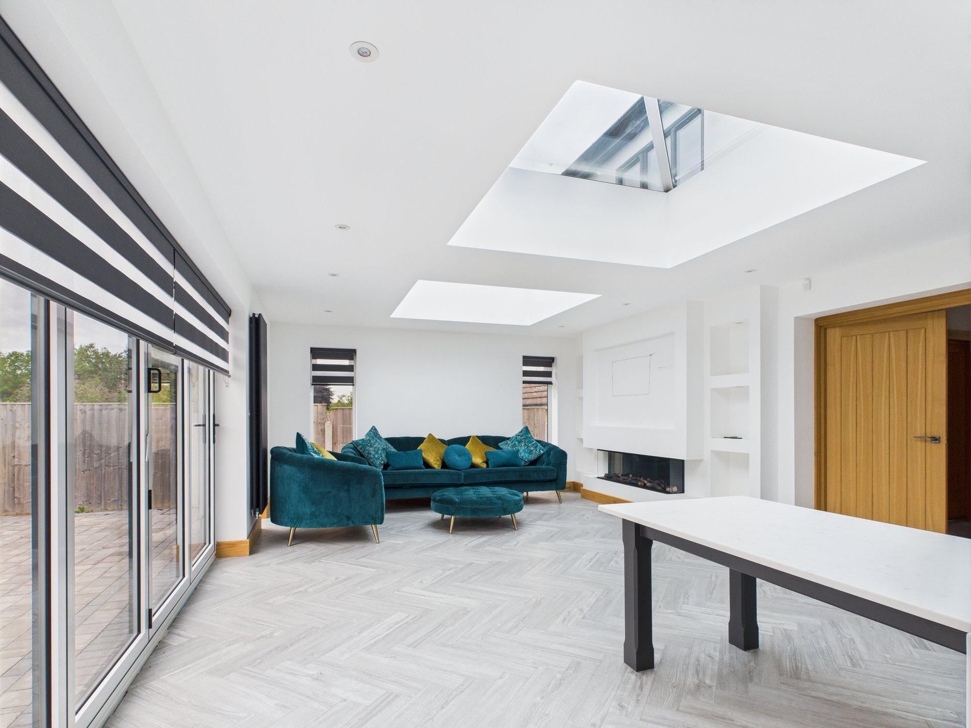 6 bed detached house for sale in Central Avenue, Walesby, NG22  - Property Image 3