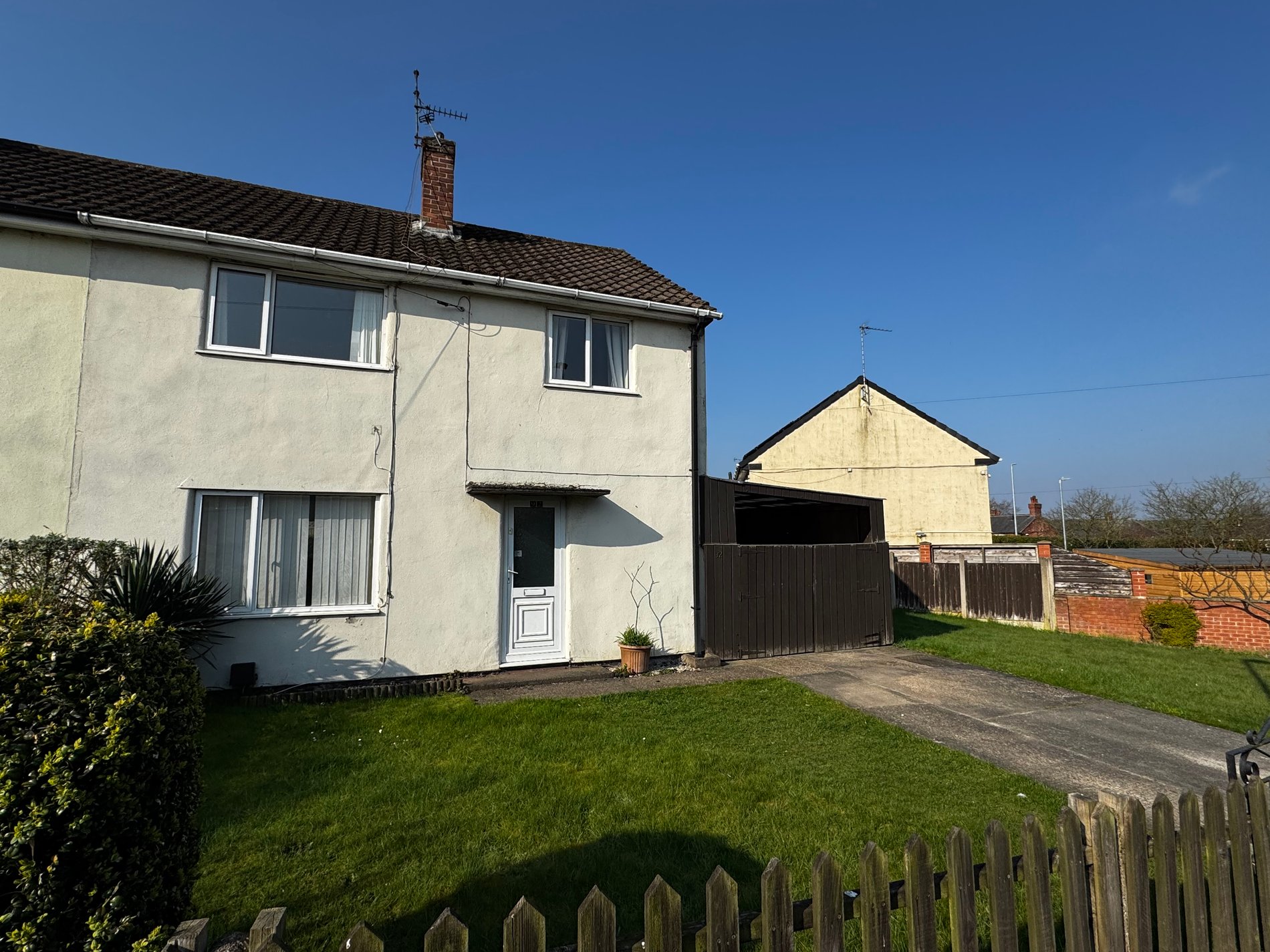 3 bed semi-detached house for sale in The Markhams, New Ollerton, NG22