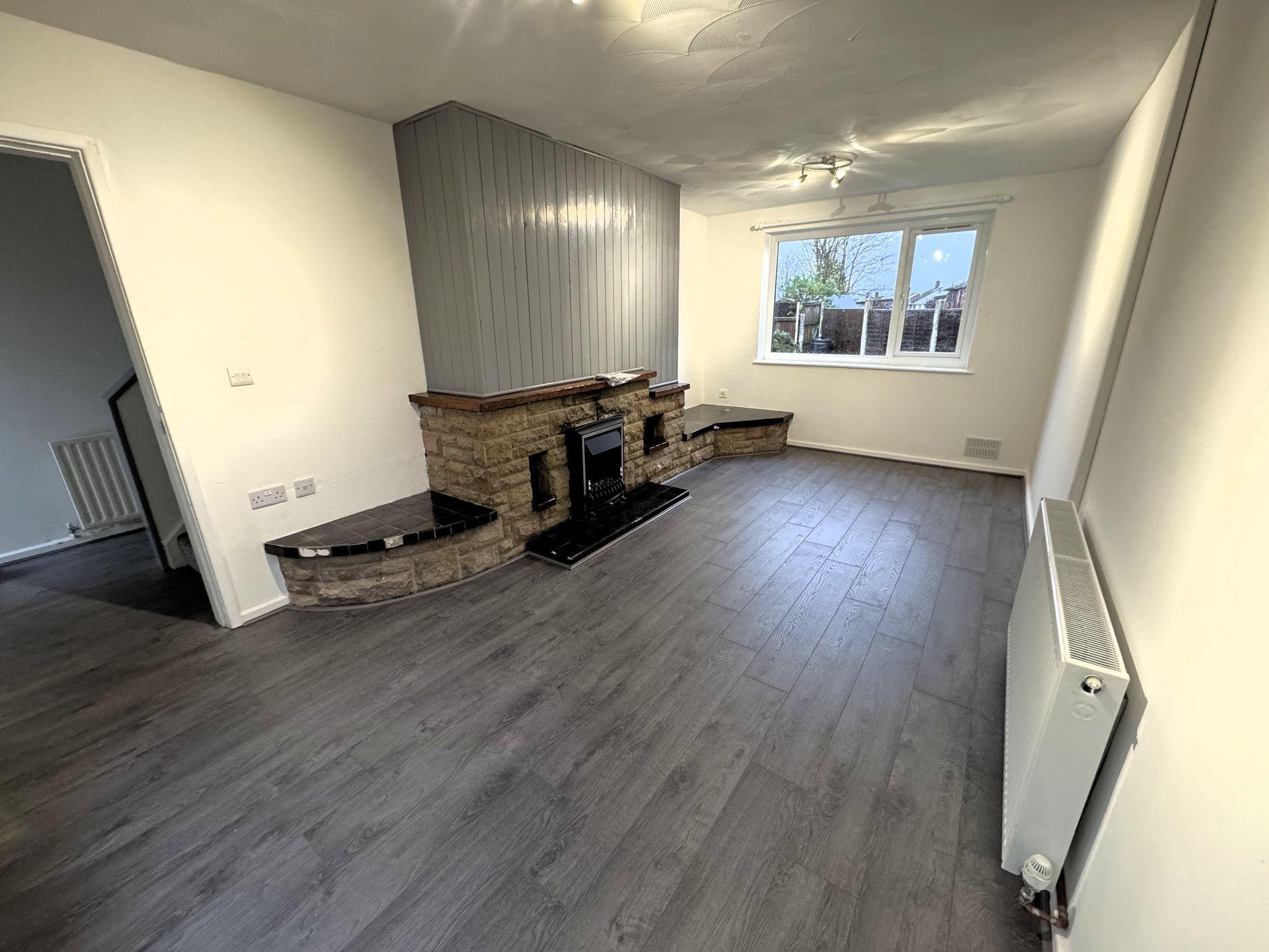 3 bed semi-detached house to rent in Breck Bank, New Ollerton, NG22  - Property Image 3