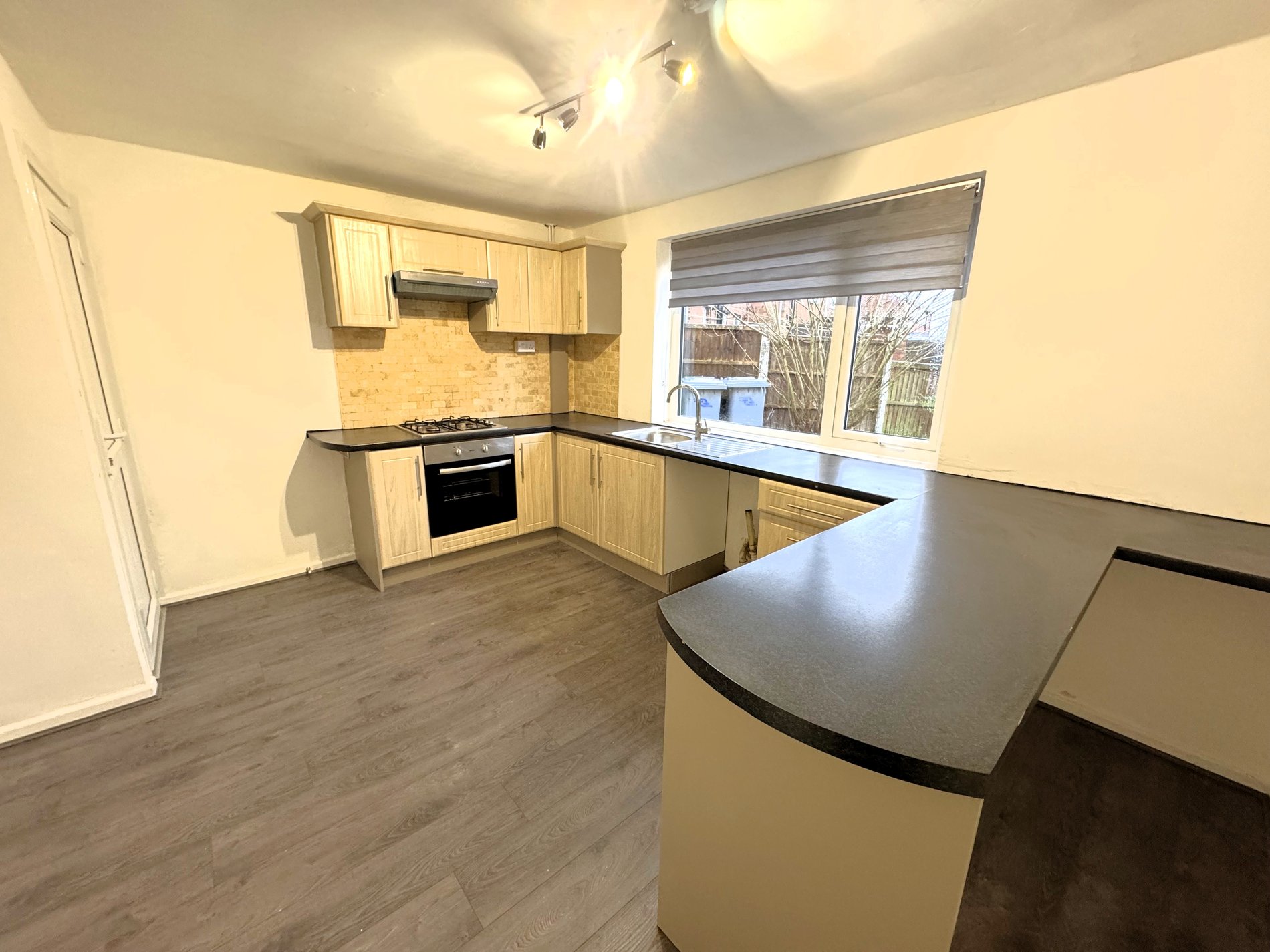 3 bed semi-detached house to rent in Breck Bank, New Ollerton, NG22  - Property Image 5