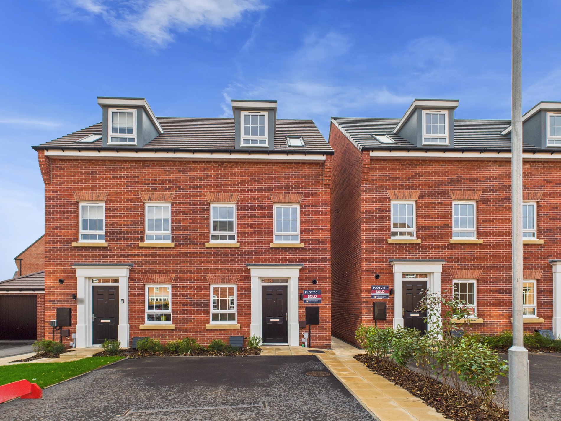 3 bed town house to rent in Overman Drive, Edwinstowe, NG21  - Property Image 1