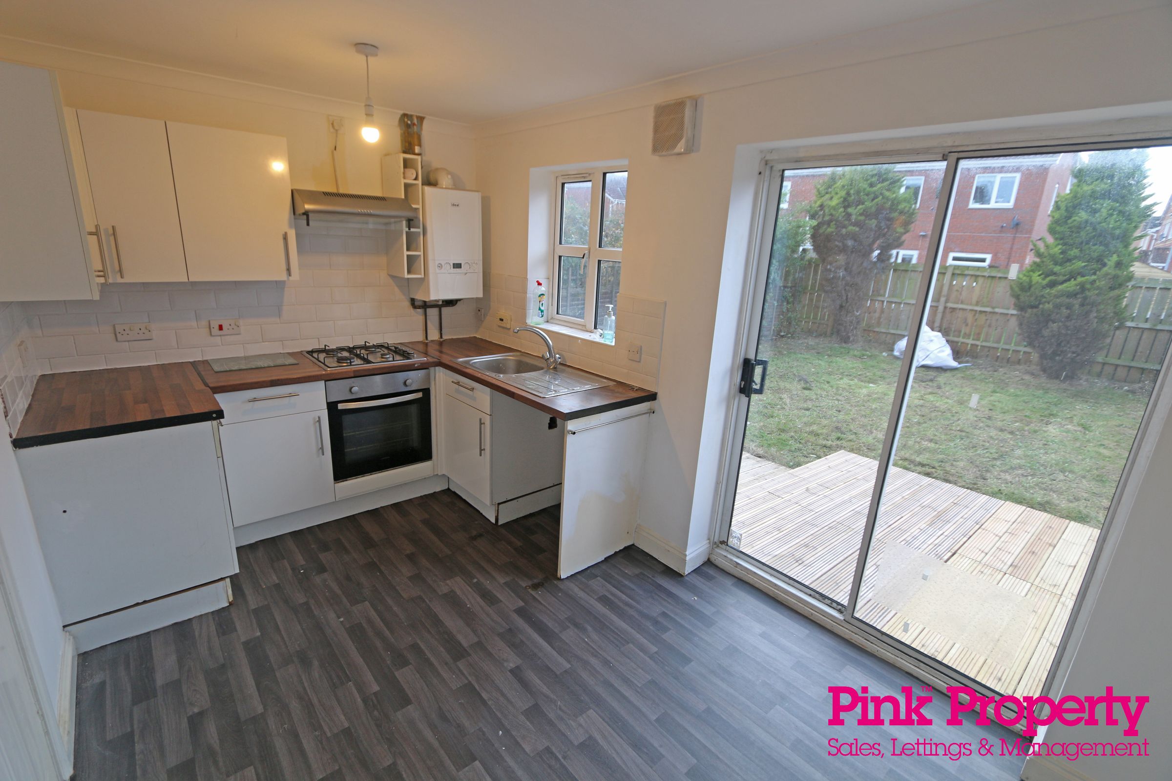 2 bed semi-detached house to rent in Navigation Way, Hull  - Property Image 2