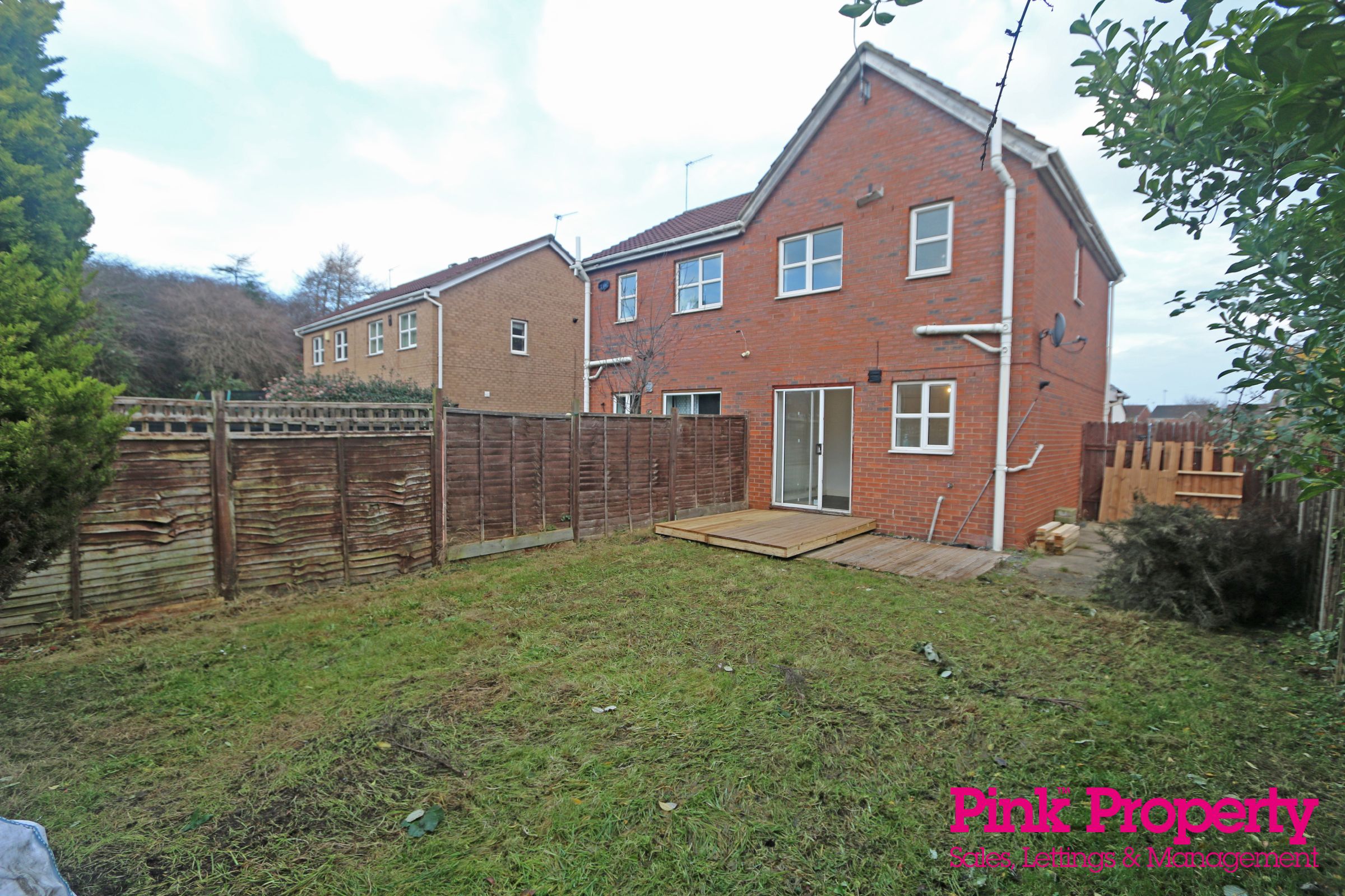 2 bed semi-detached house to rent in Navigation Way, Hull  - Property Image 8