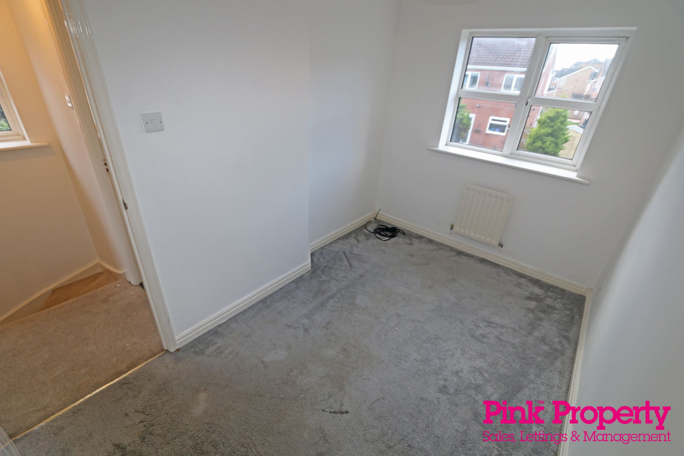 2 bed semi-detached house to rent in Navigation Way, Hull 4