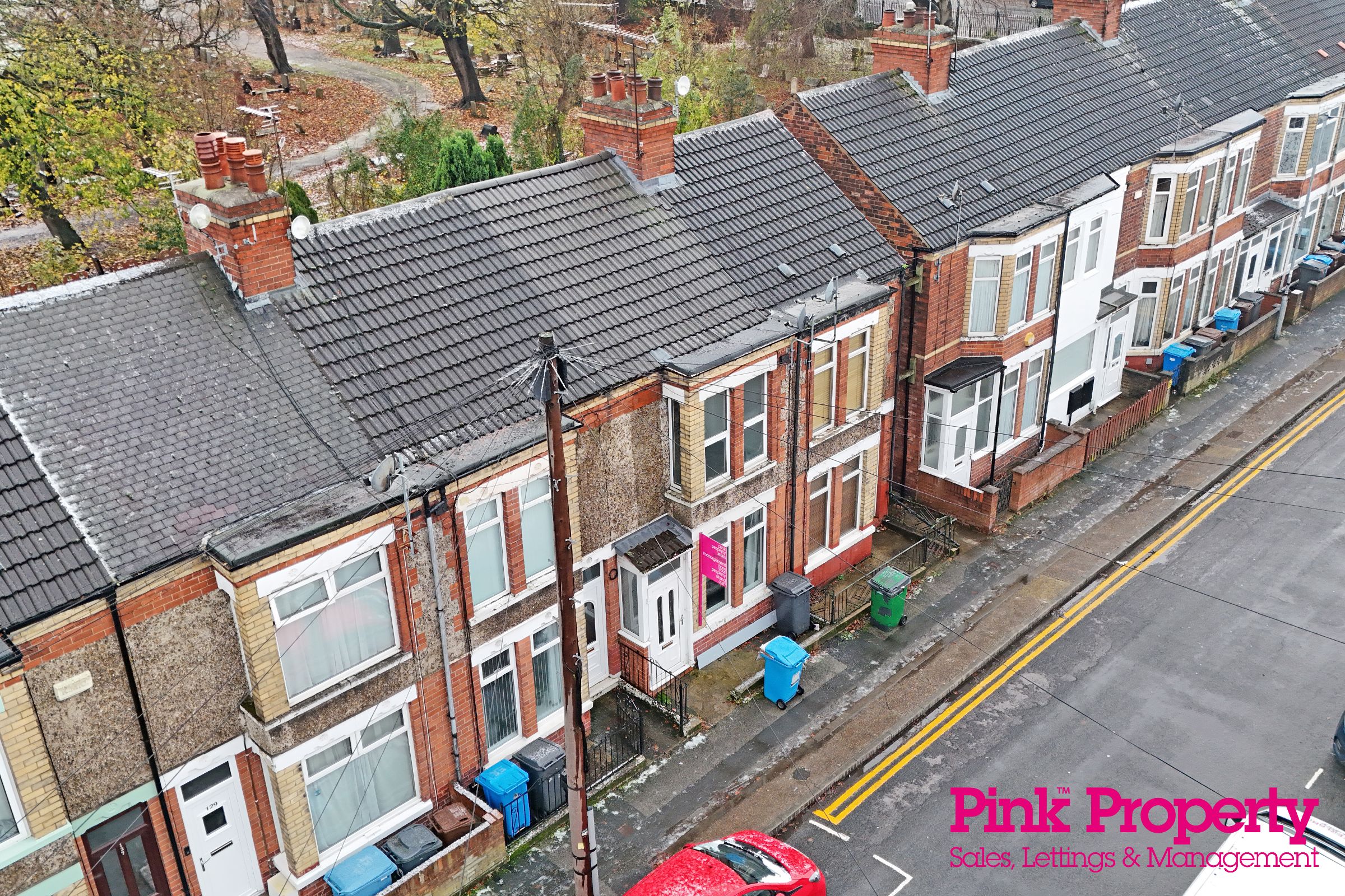 2 bed terraced house to rent in Wharncliffe Street, Hull  - Property Image 2